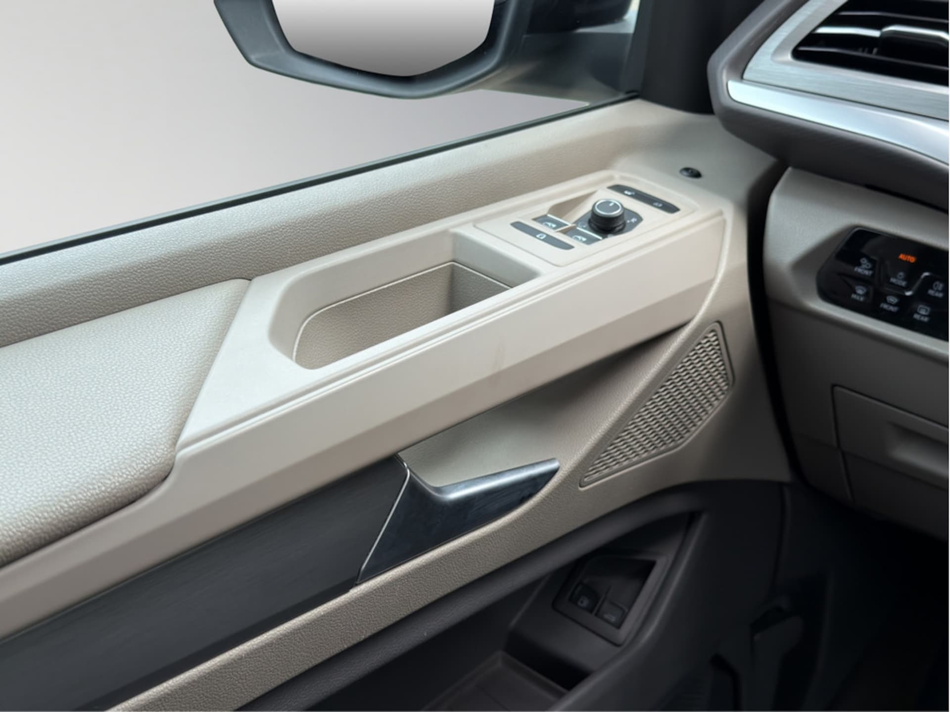 Volkswagen Multivan Life