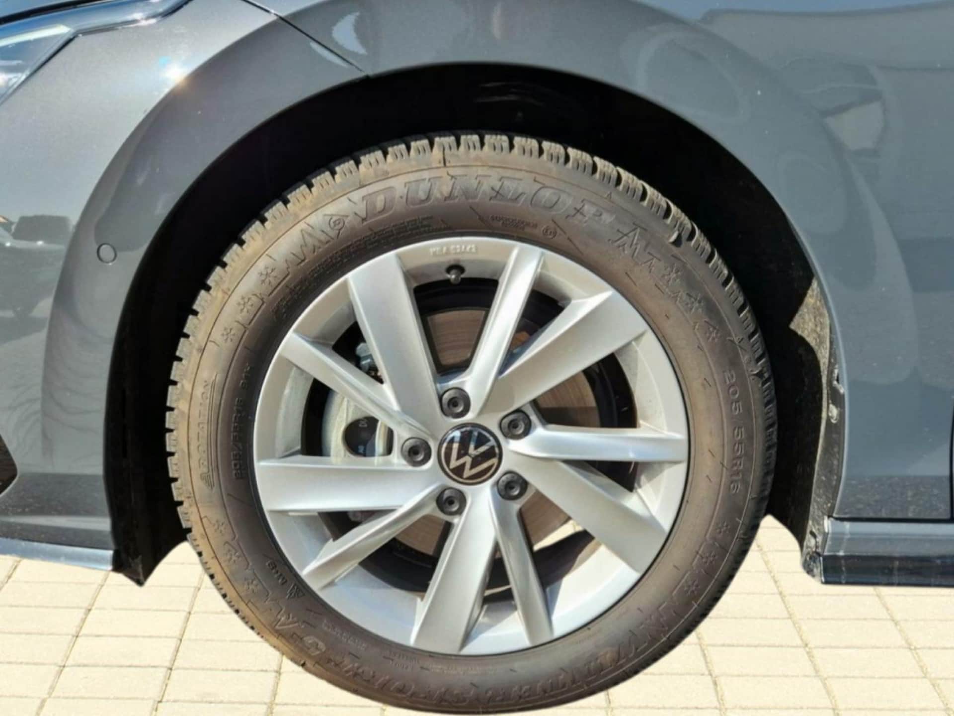 Volkswagen Golf Variant R-Line