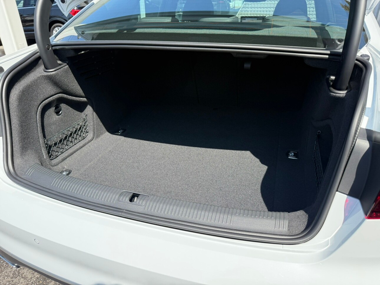Image about Audi A4 Sedan 35 TDI S line 120(163) kW(PS) S tronic