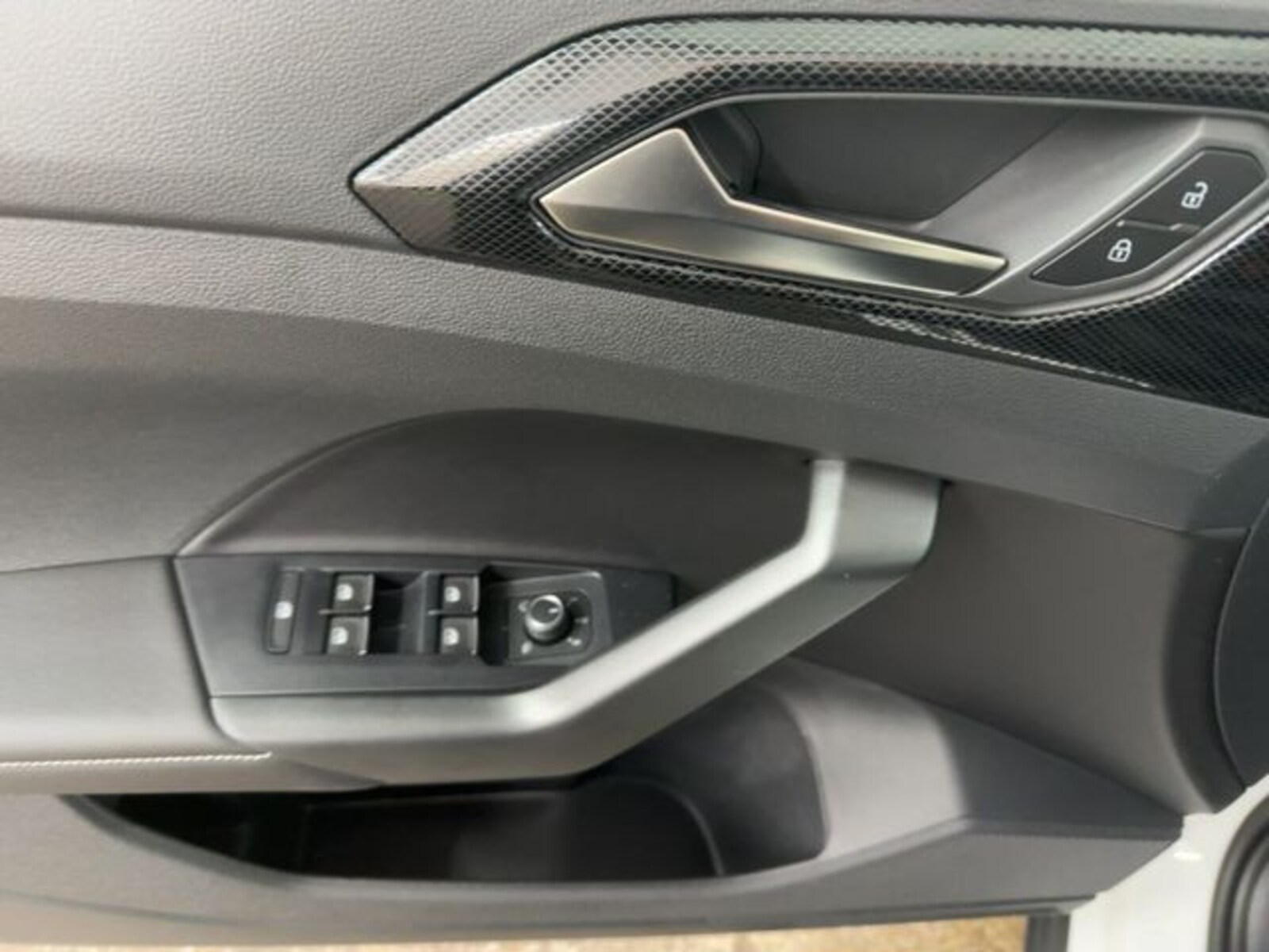 Volkswagen T-Cross – Bild 14