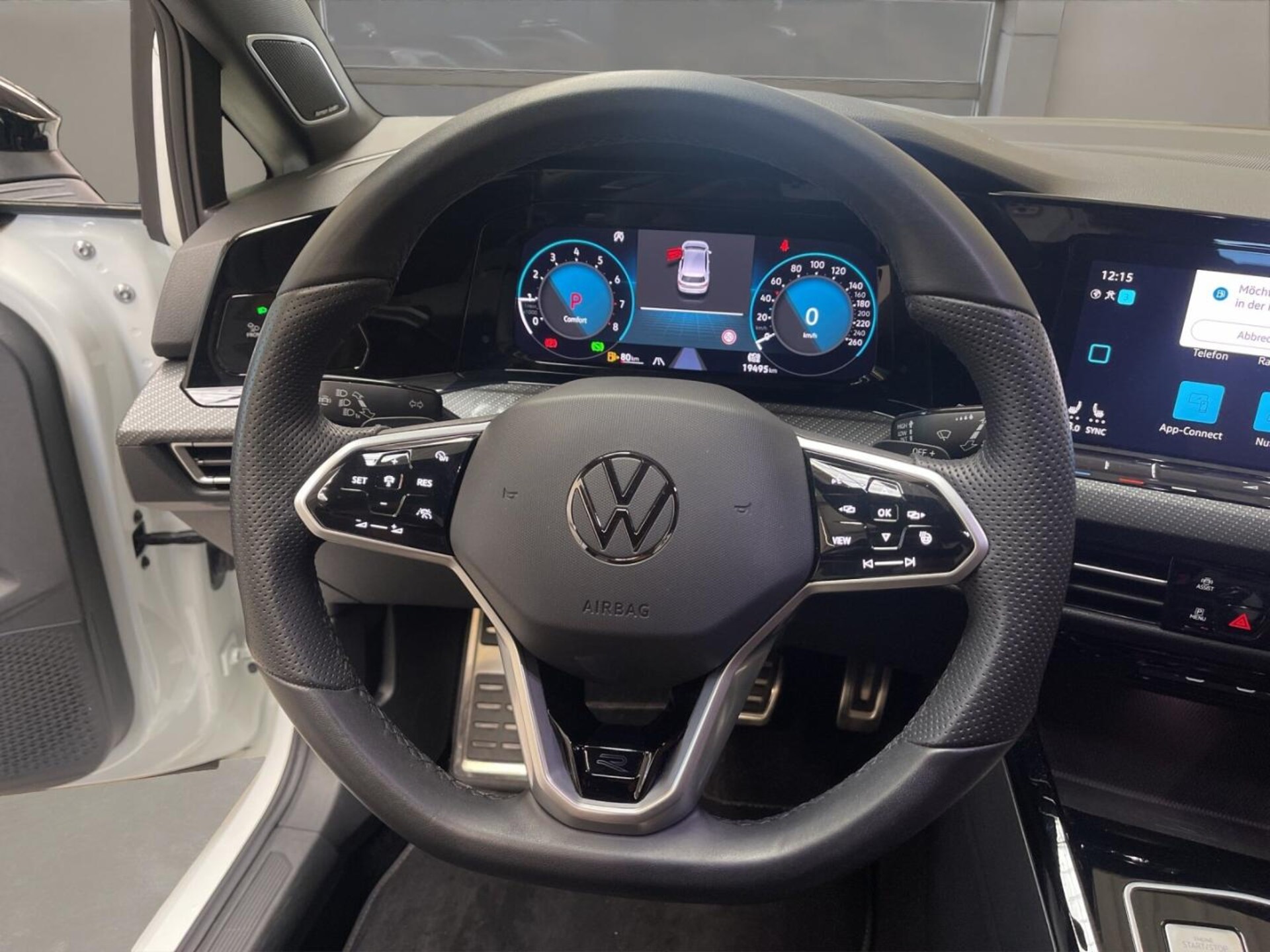 Volkswagen Golf R-Line