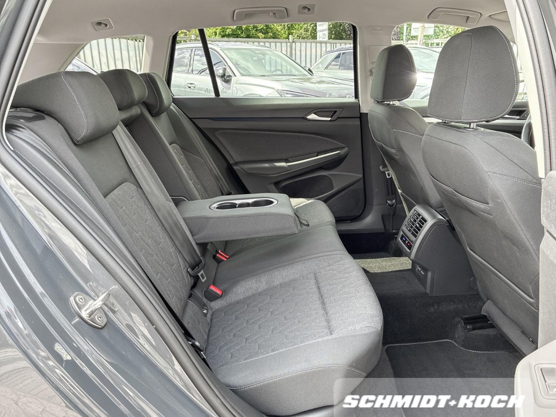 Volkswagen Golf Variant Life