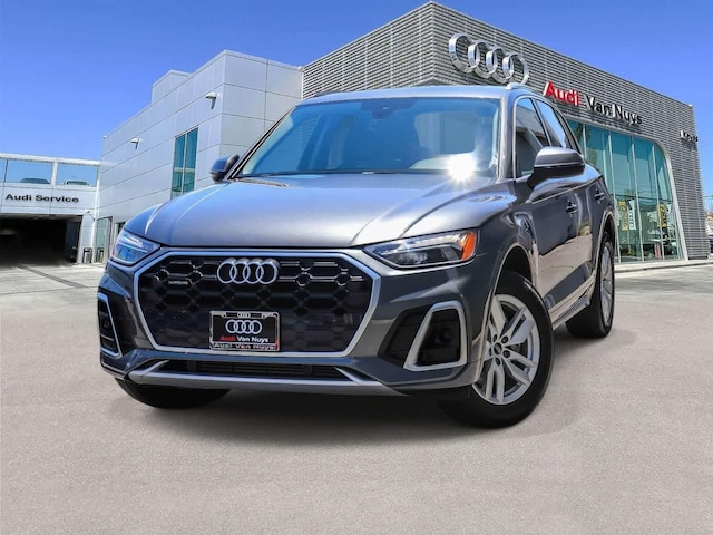 Photo of 2023 Audi Q5