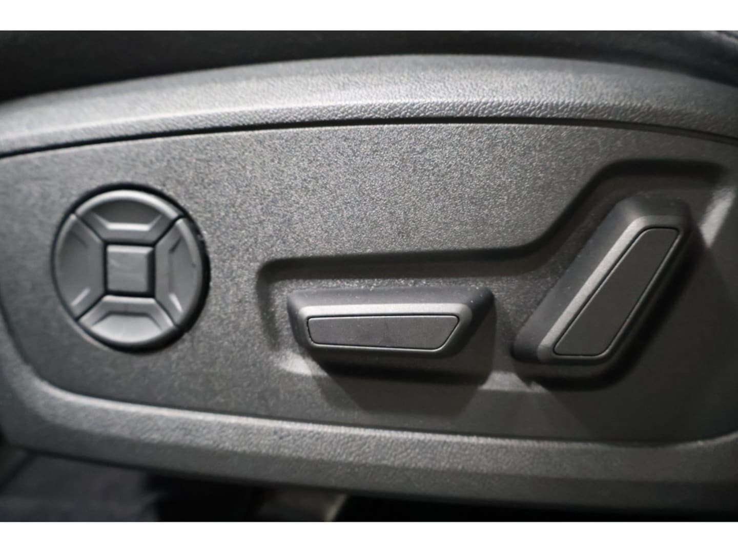Bild über Audi A3 Sportback TFSI e TFSI e 150 kW S tronic - für weitere Informationen kontaktieren Sie den Audi Partner