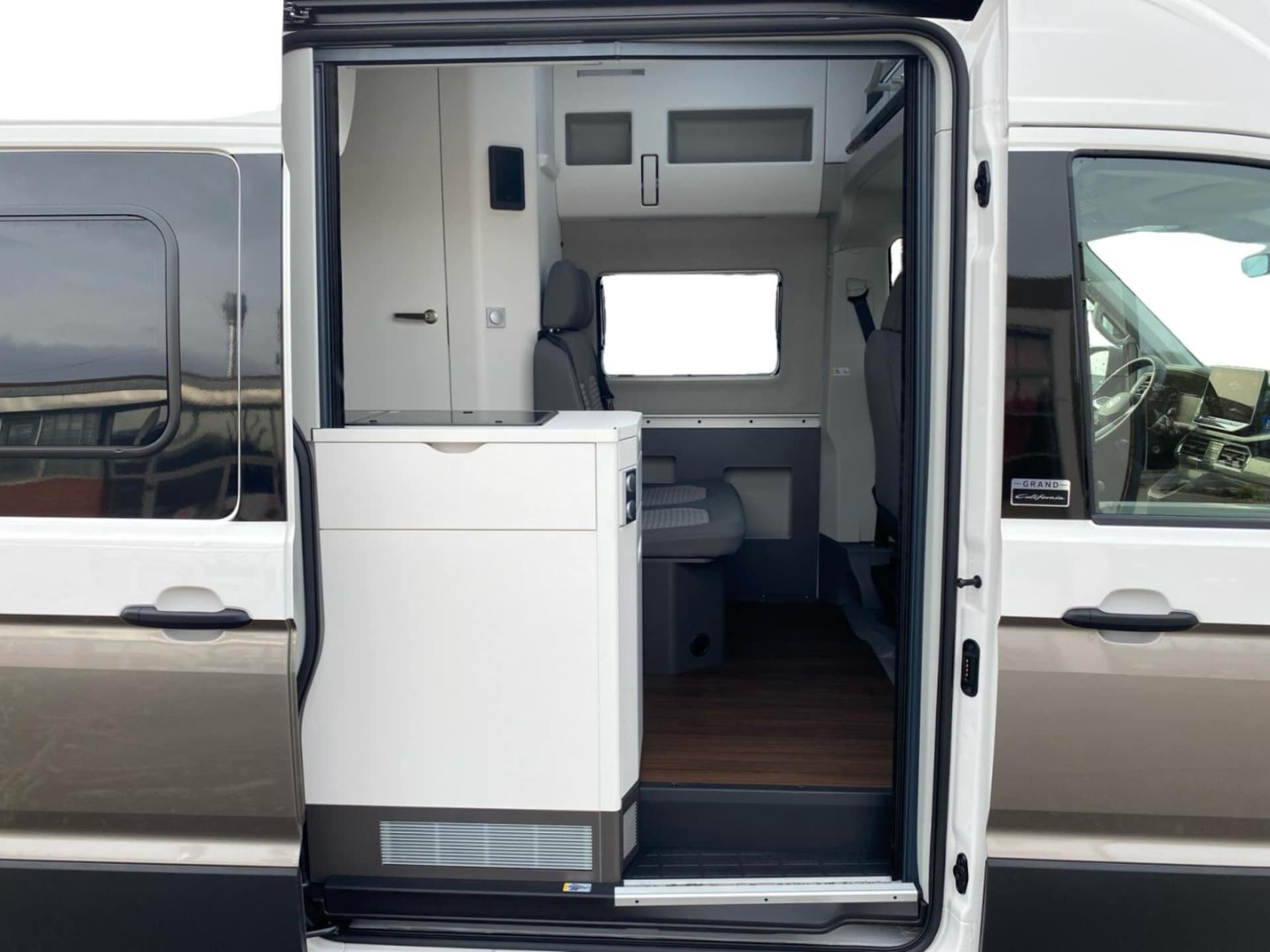 Volkswagen Grand California 600