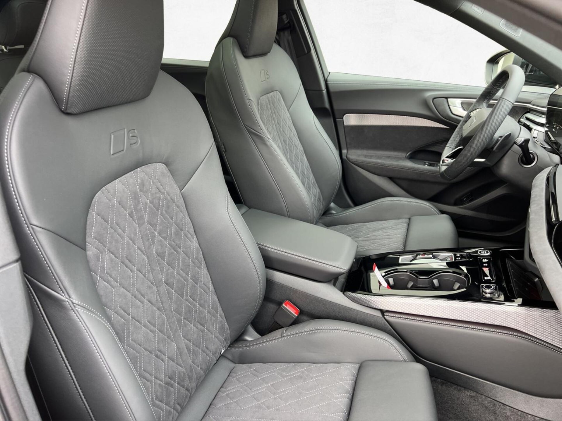 Audi A5 Avant e-hybrid