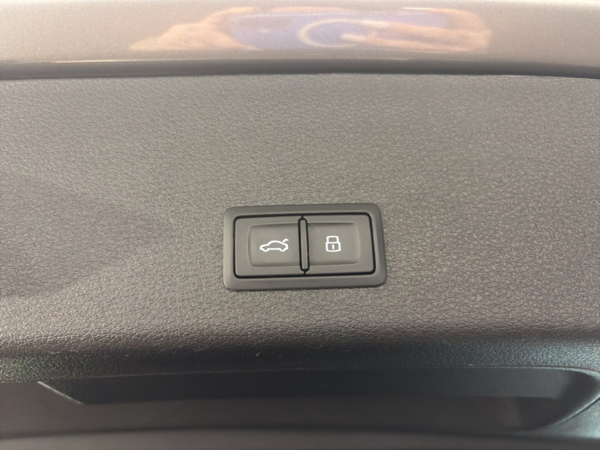 Audi e-tron advanced