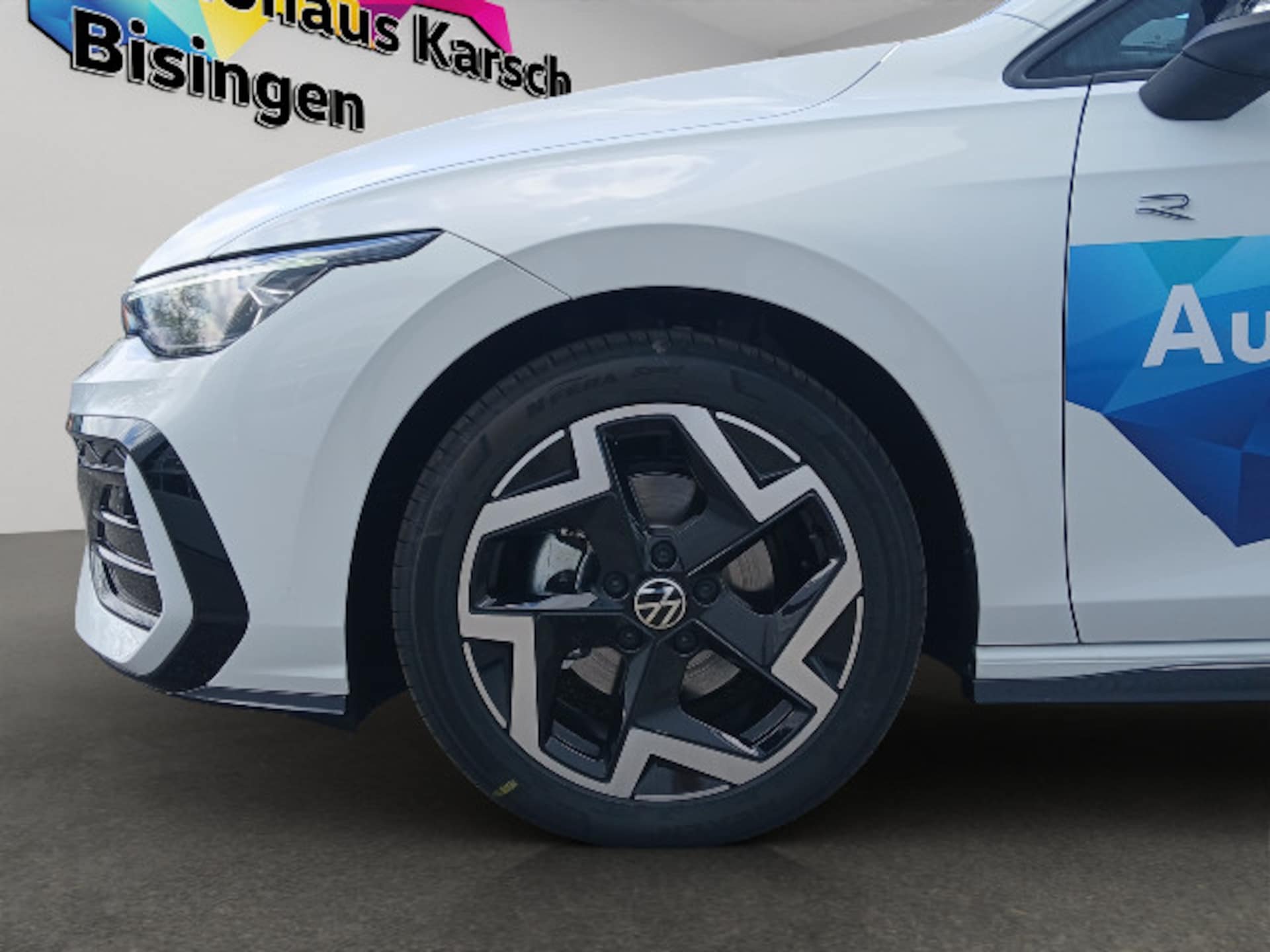 Volkswagen Golf R-Line