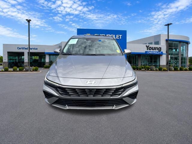 2024 Hyundai Elantra