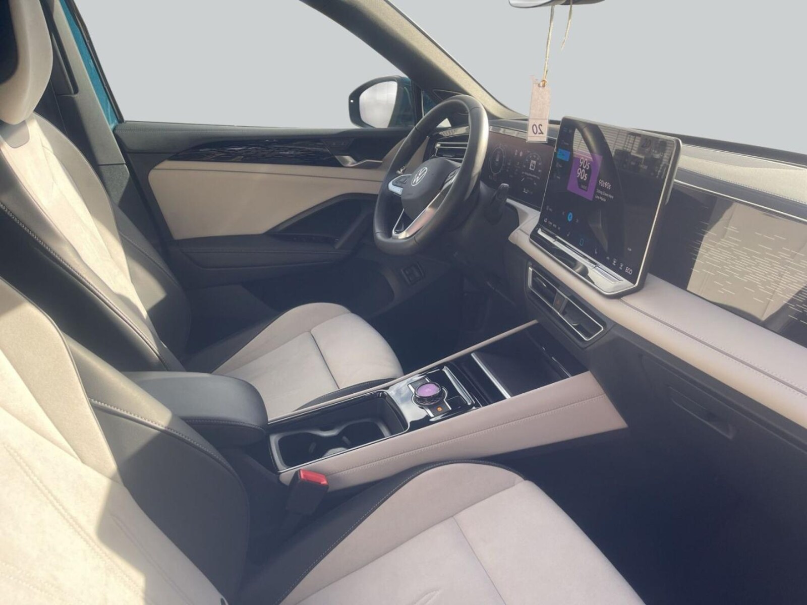 Volkswagen Tiguan – Bild 12