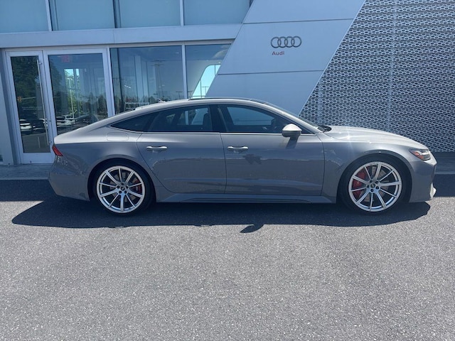 2026 Audi RS7 Sportback performance