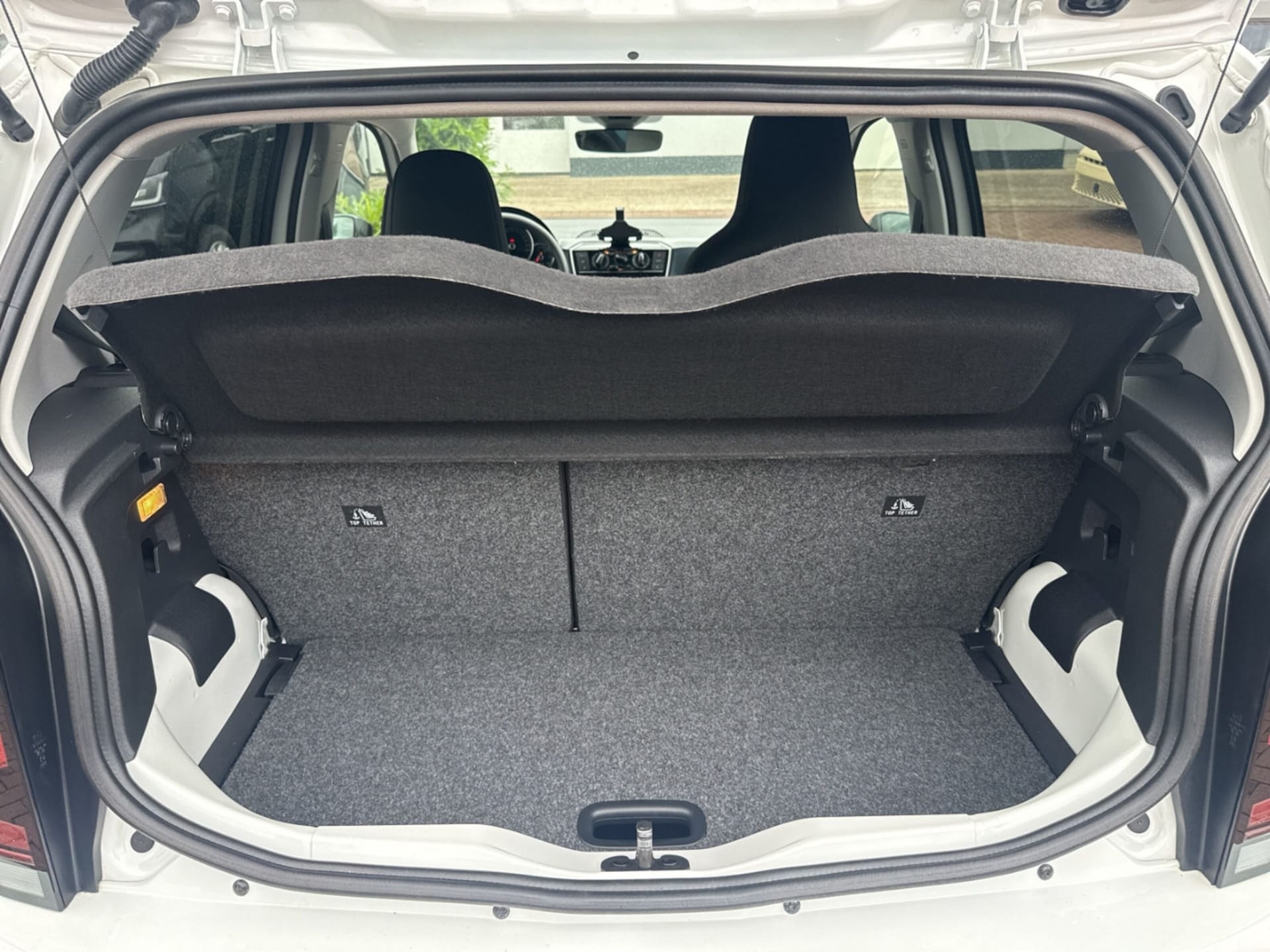 Volkswagen up! Black Style