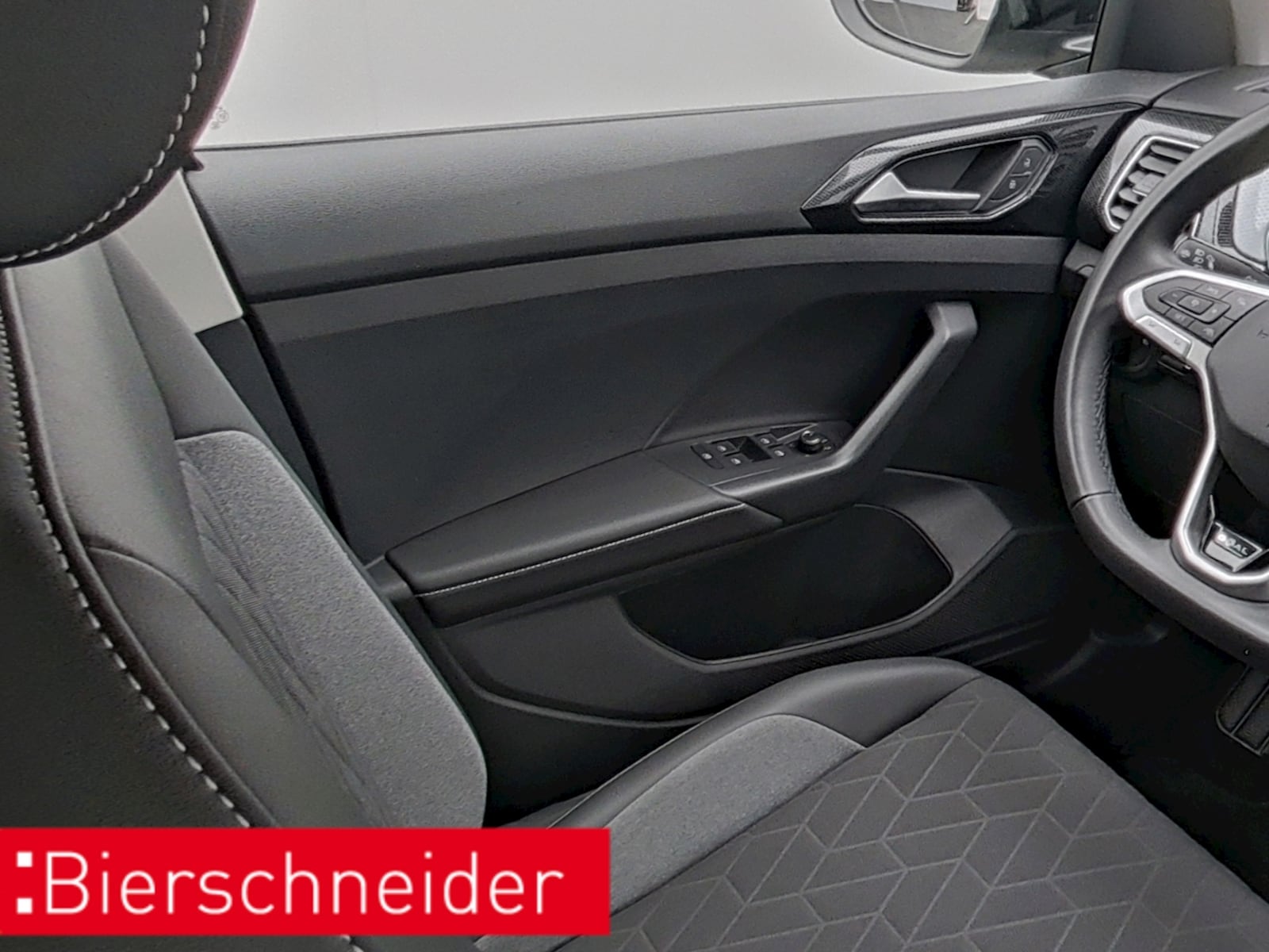 Volkswagen T-Cross – Bild 12