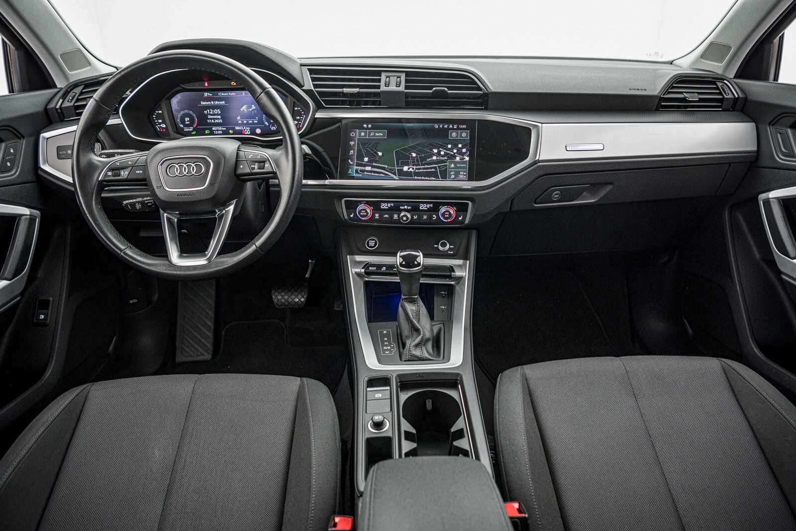 Image about Audi Q3 Sportback TFSI e 45 TFSI e S tronic