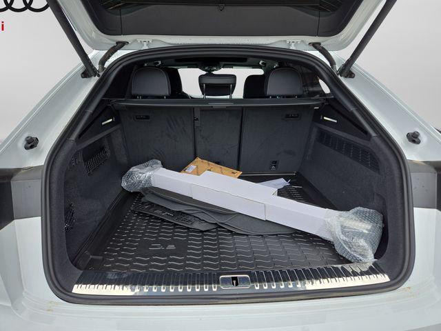 2026 Audi Q8 Premium Plus - Photo 26