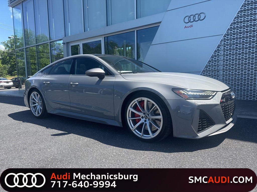 2026 Audi RS7 Performance's photo
