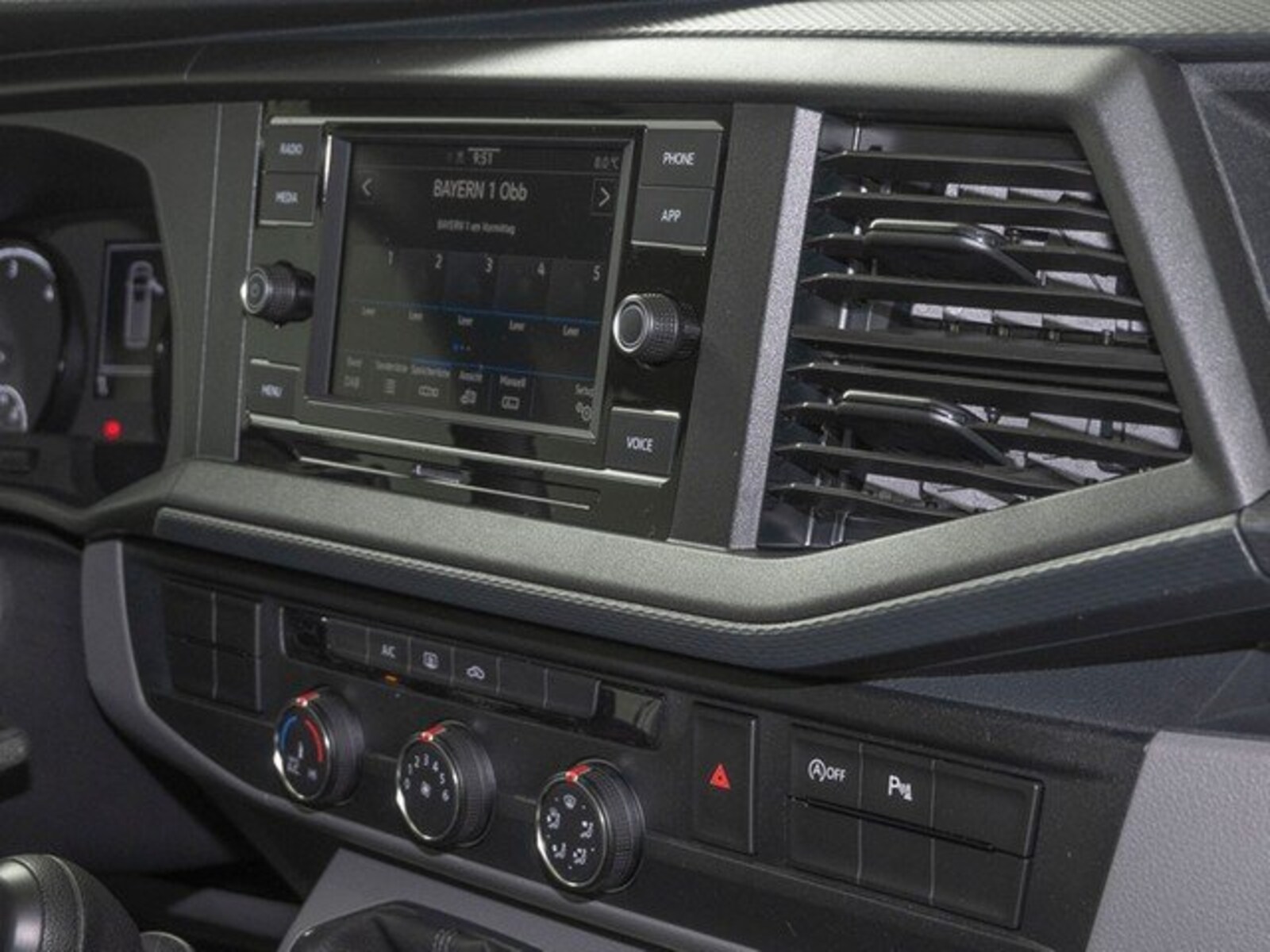 Volkswagen T6.1 Transporter Kasten langer Radstand – Bild 10