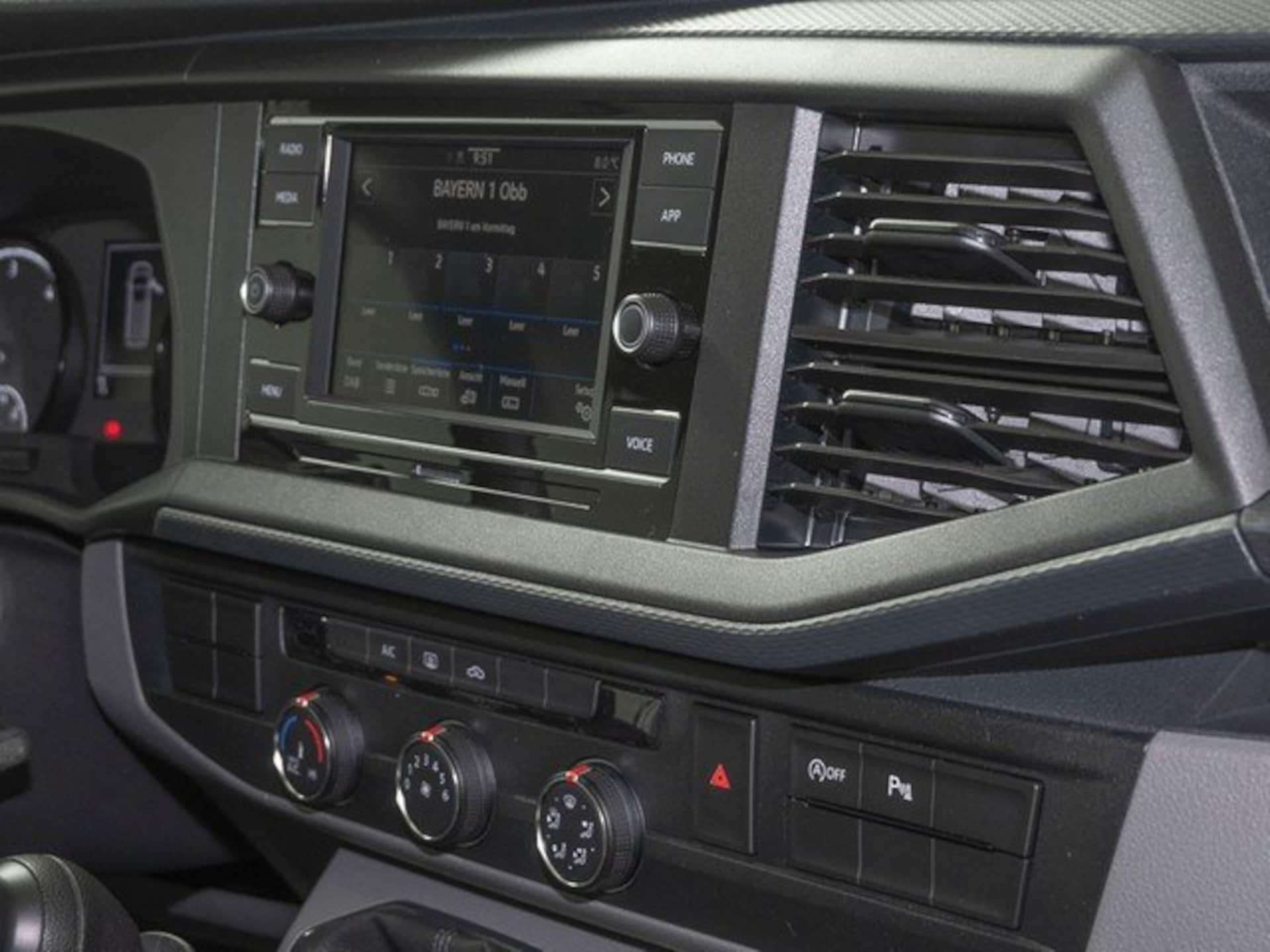 Volkswagen T6.1 Transporter Kasten langer Radstand