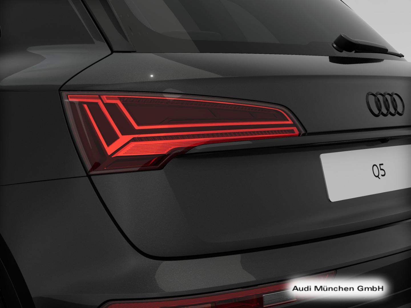 Image about Audi Q5 TFSI e S line 55 TFSI e quattro S tronic