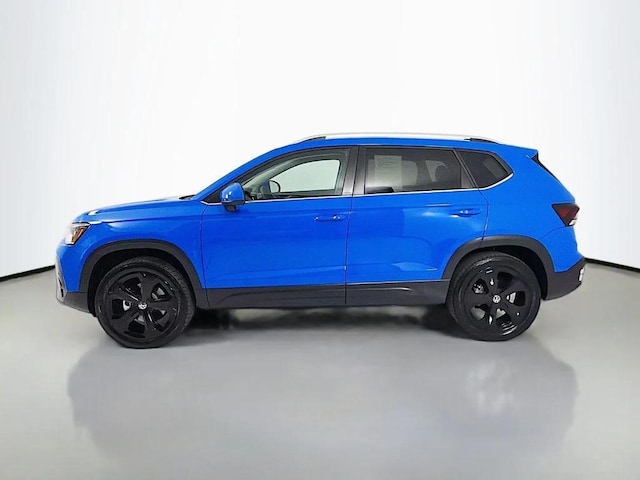 2025 Volkswagen Taos