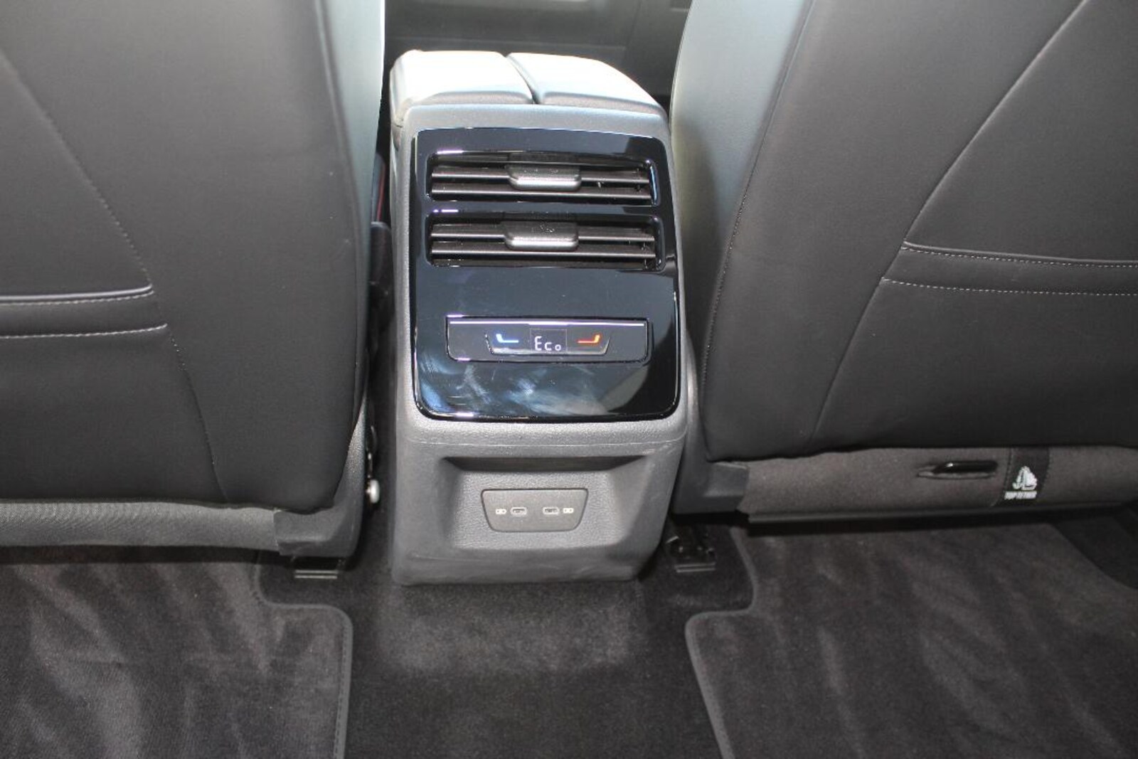 Volkswagen ID.7 Tourer – Bild 12
