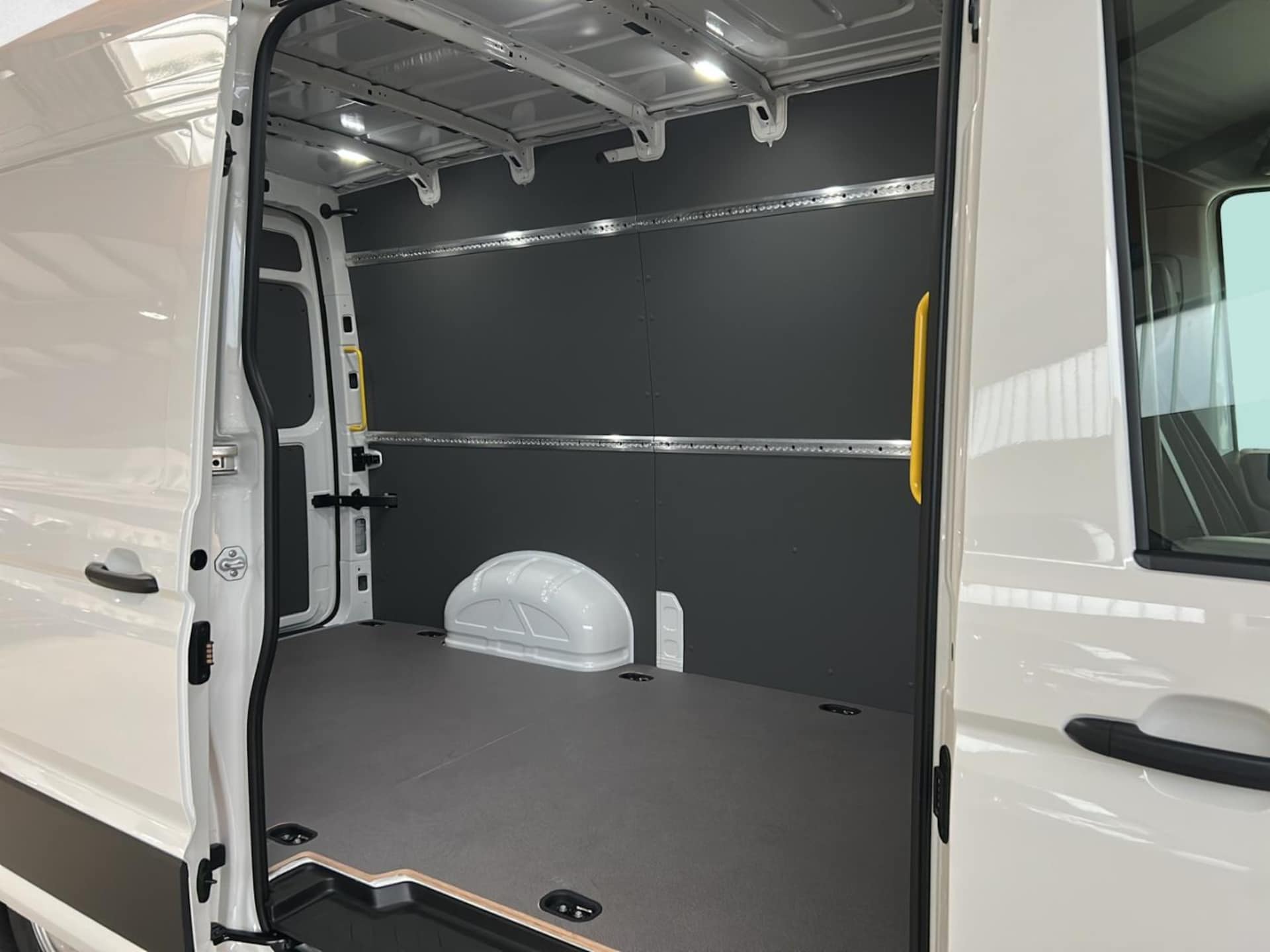 Volkswagen Crafter Kasten mittlerer Radstand