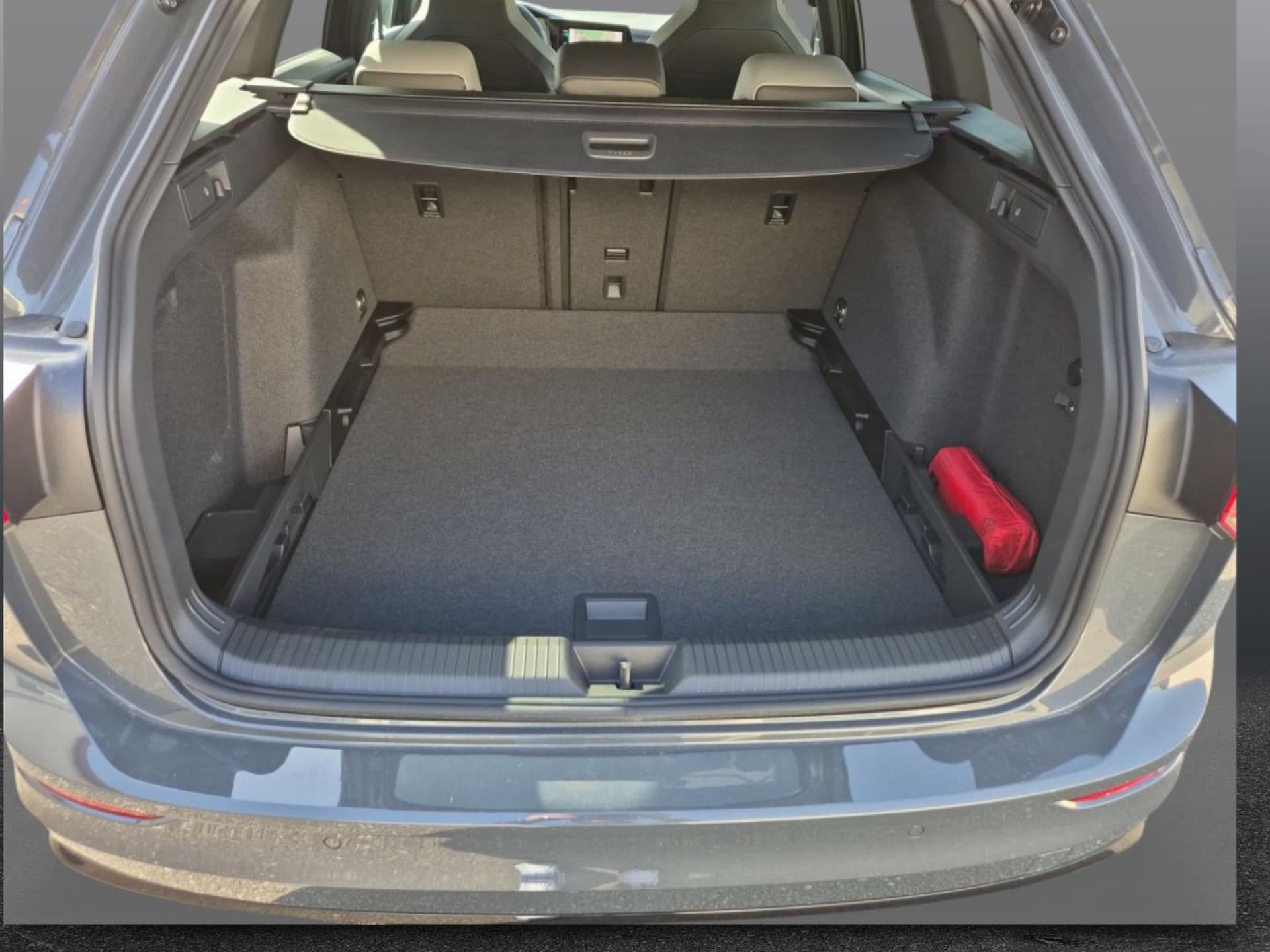 Volkswagen Golf Variant R-Line