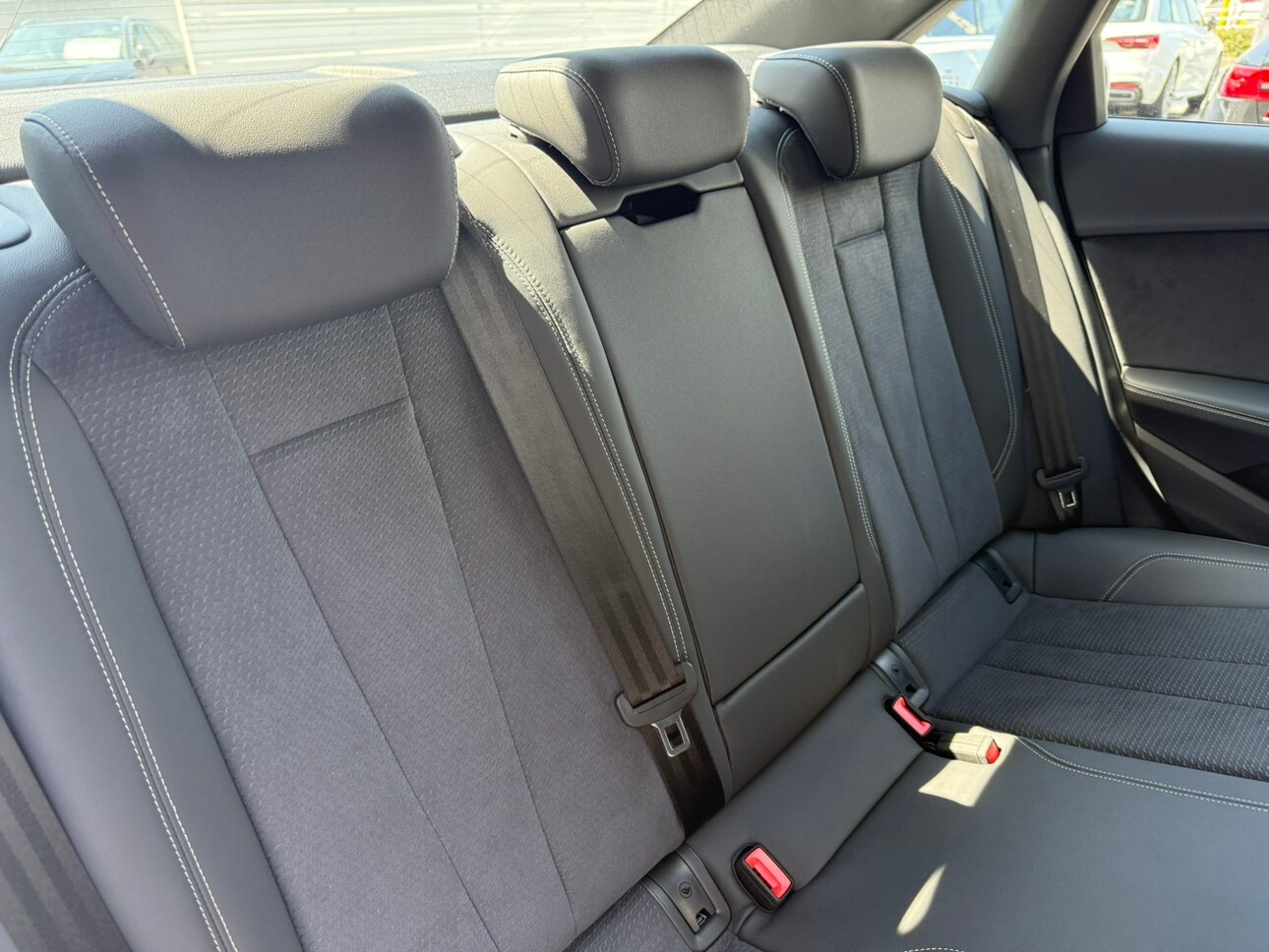 Image about Audi A4 Sedan 35 TDI S line 120(163) kW(PS) S tronic