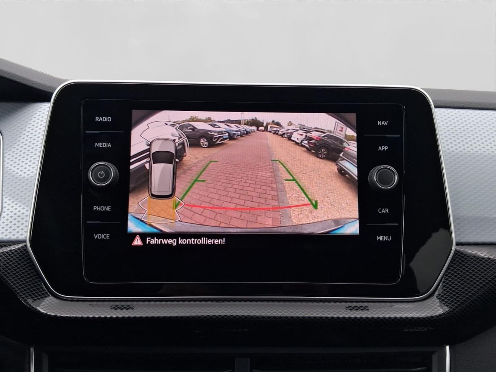 Volkswagen T-Cross – Bild 11