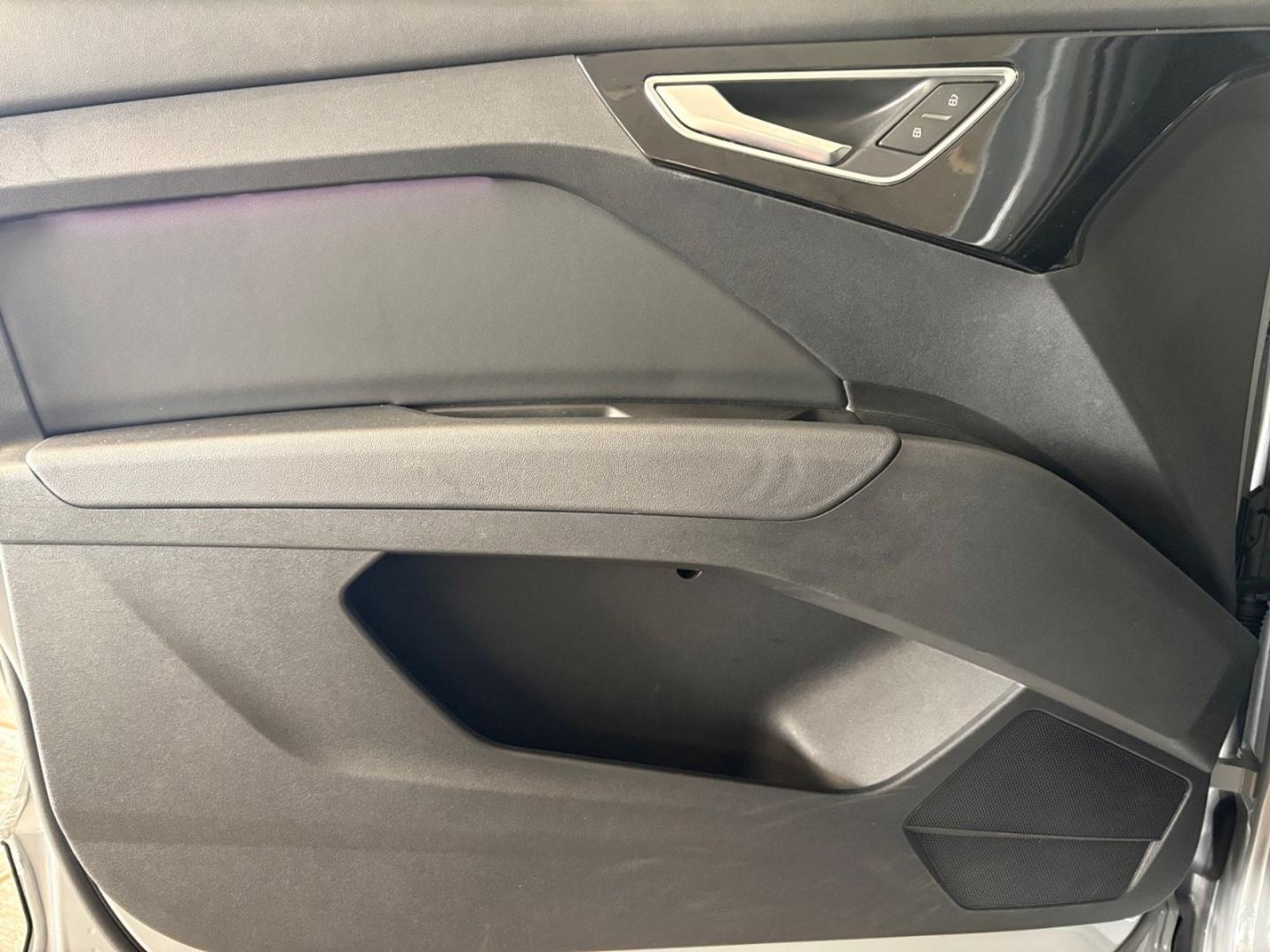 Bild über Audi Q4 e-tron 40 e-tron 150 kW - für weitere Informationen kontaktieren Sie den Audi Partner