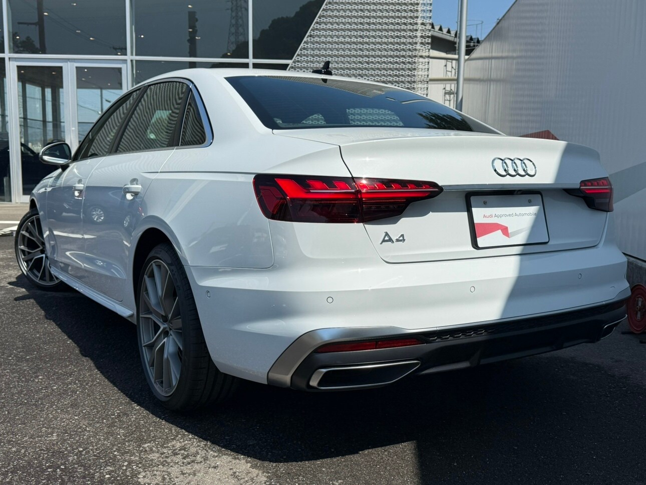 Image about Audi A4 Sedan 35 TDI S line 120(163) kW(PS) S tronic