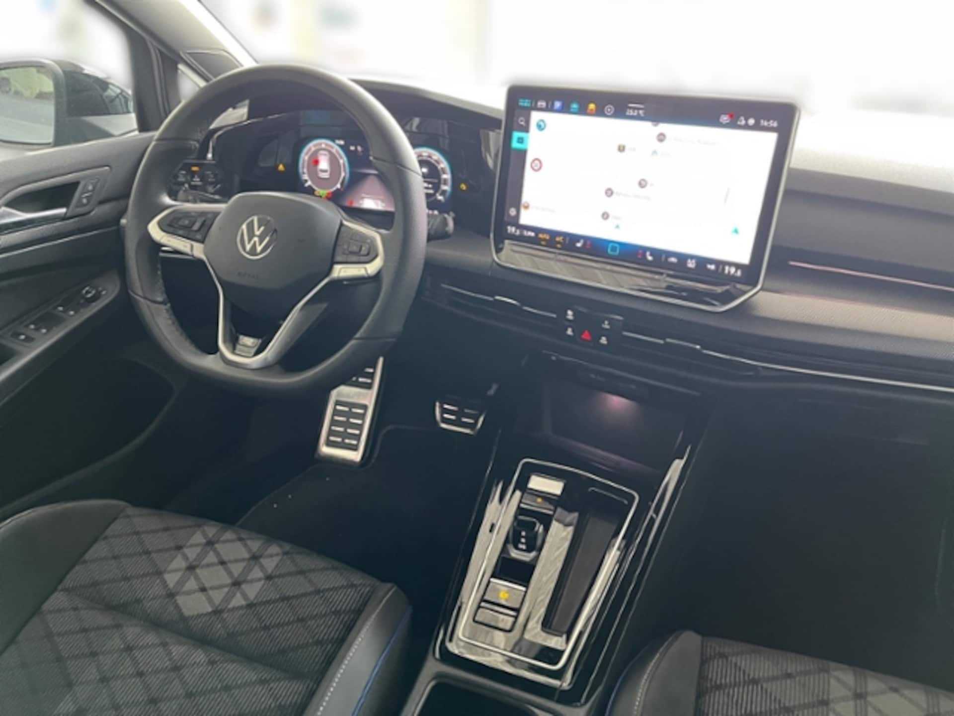 Volkswagen Golf Variant R-Line