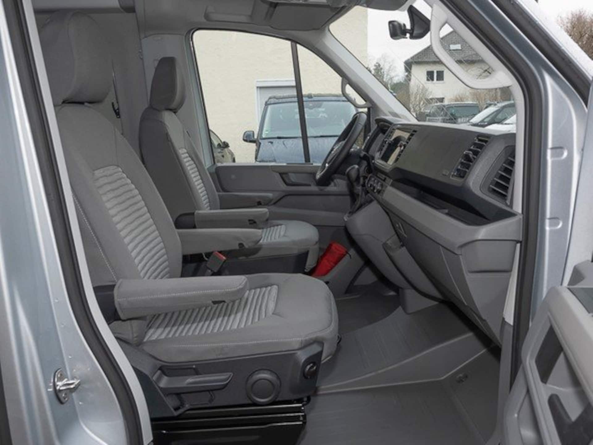 Volkswagen Grand California 600