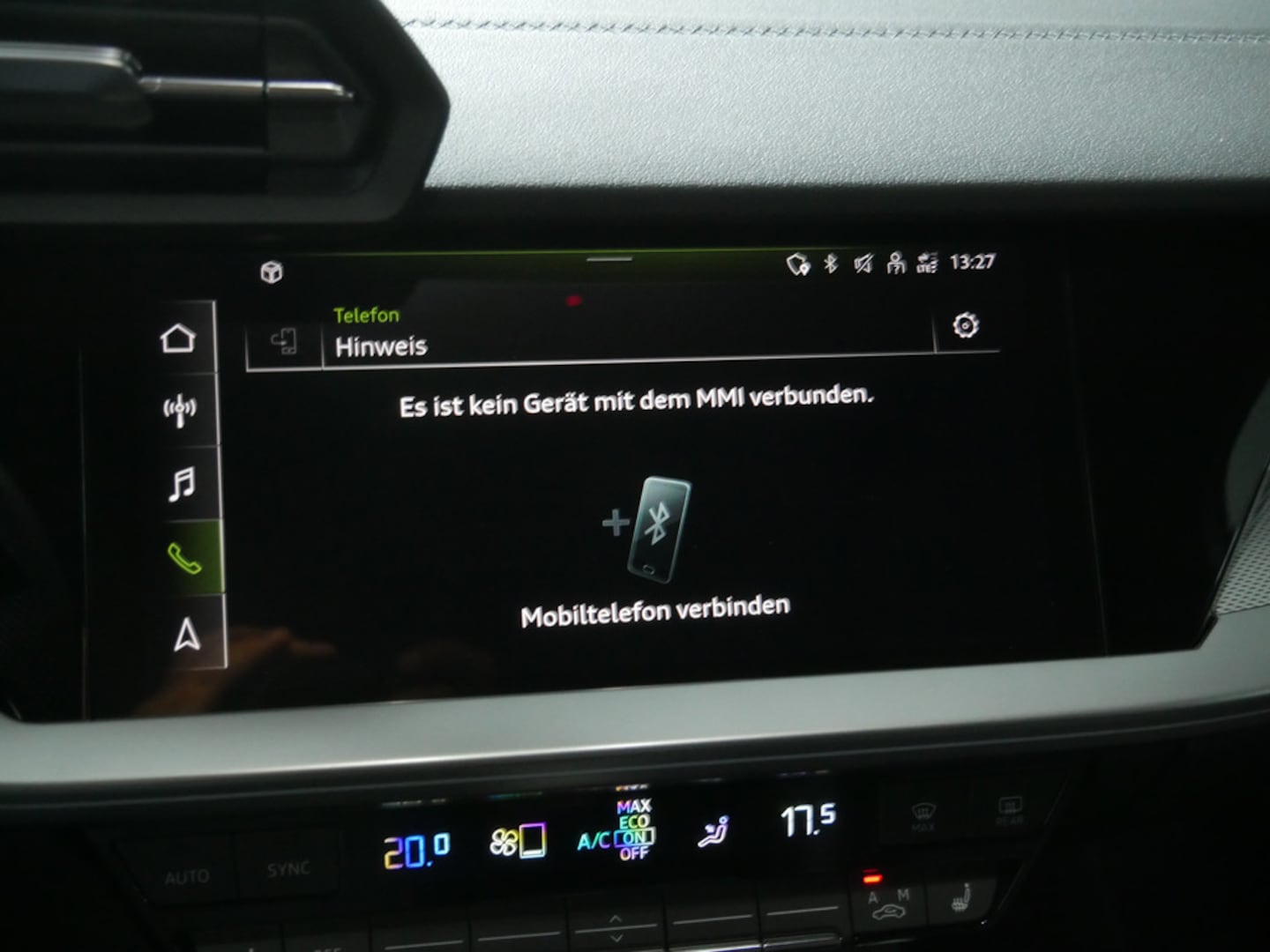 Bild über Audi S3 Sportback TFSI quattro S tronic - für weitere Informationen kontaktieren Sie den Audi Partner