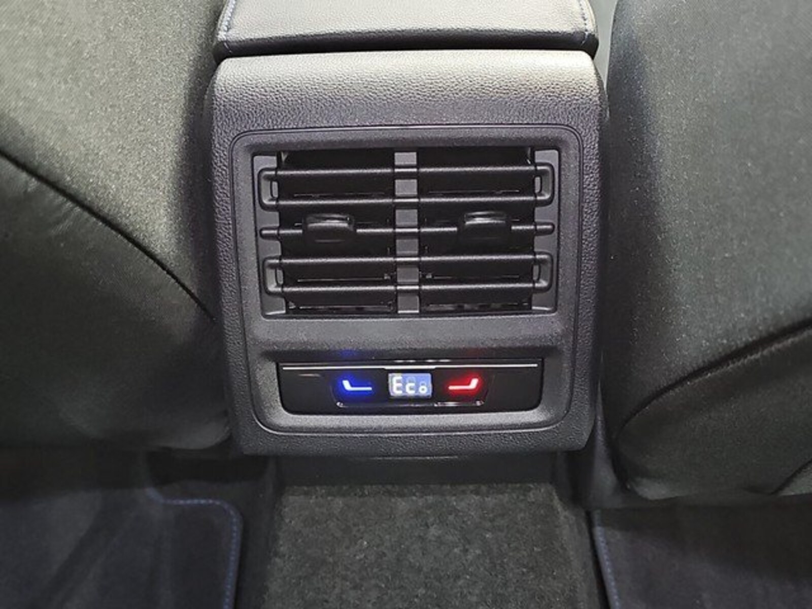 Volkswagen Golf – Bild 18