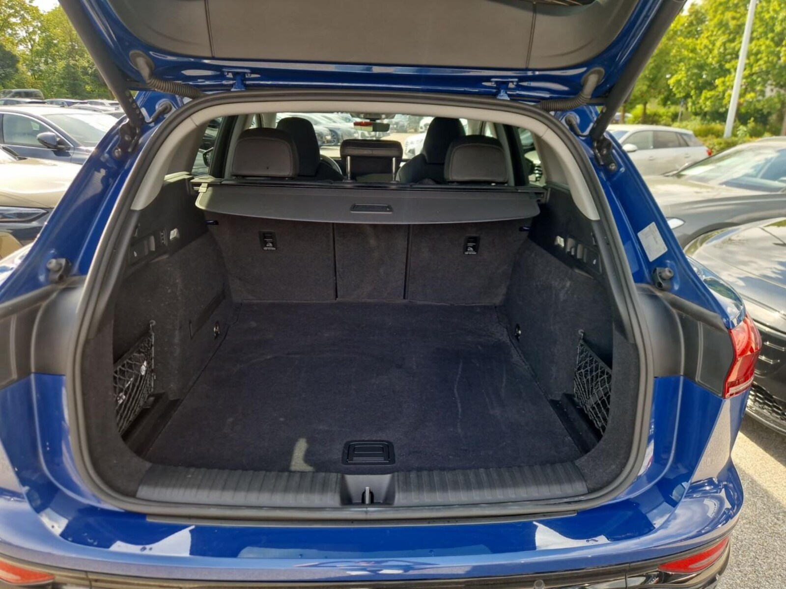 Audi Q6 e-tron – Bild 8