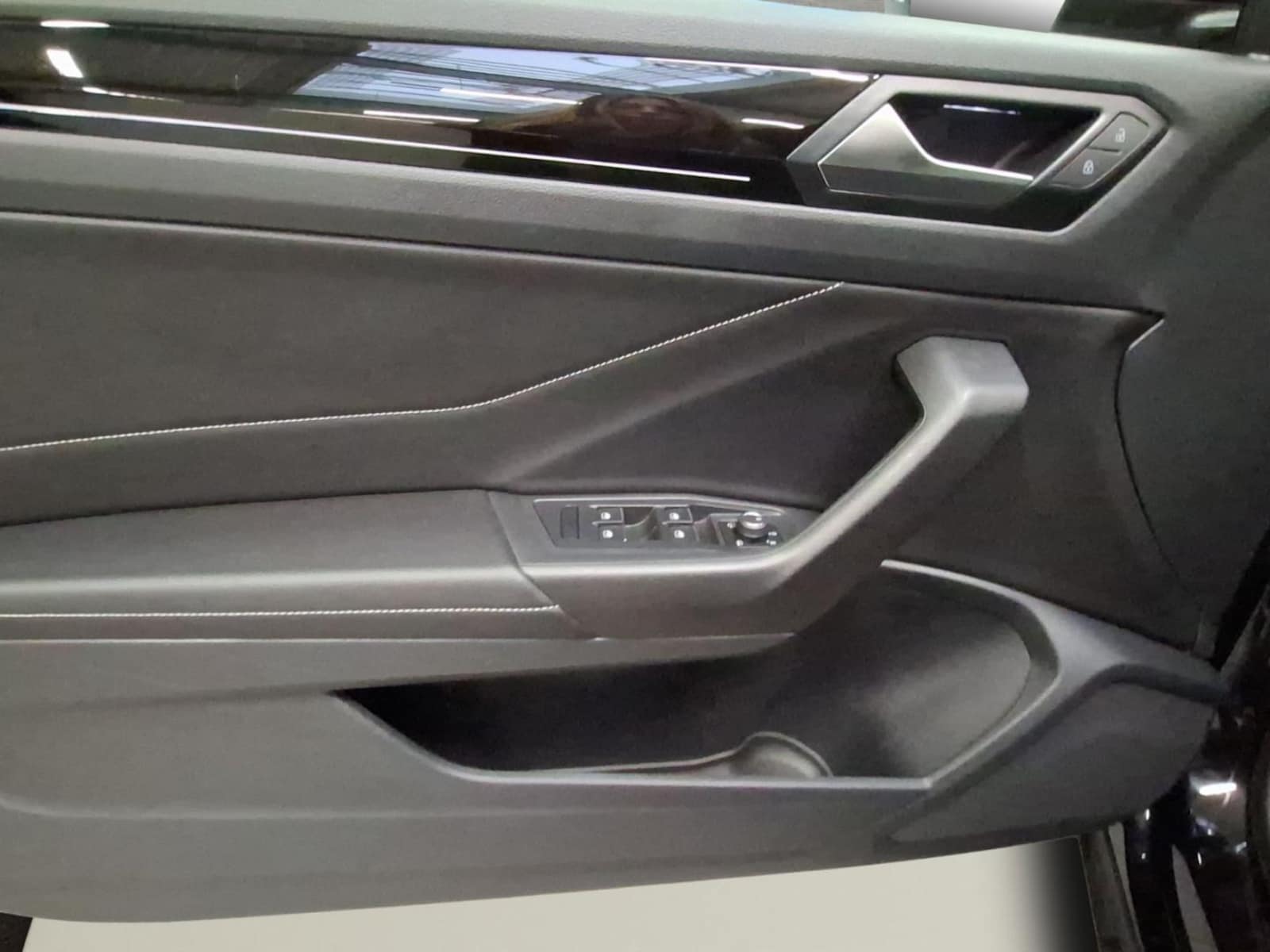 Volkswagen T-Roc Cabriolet – Bild 12