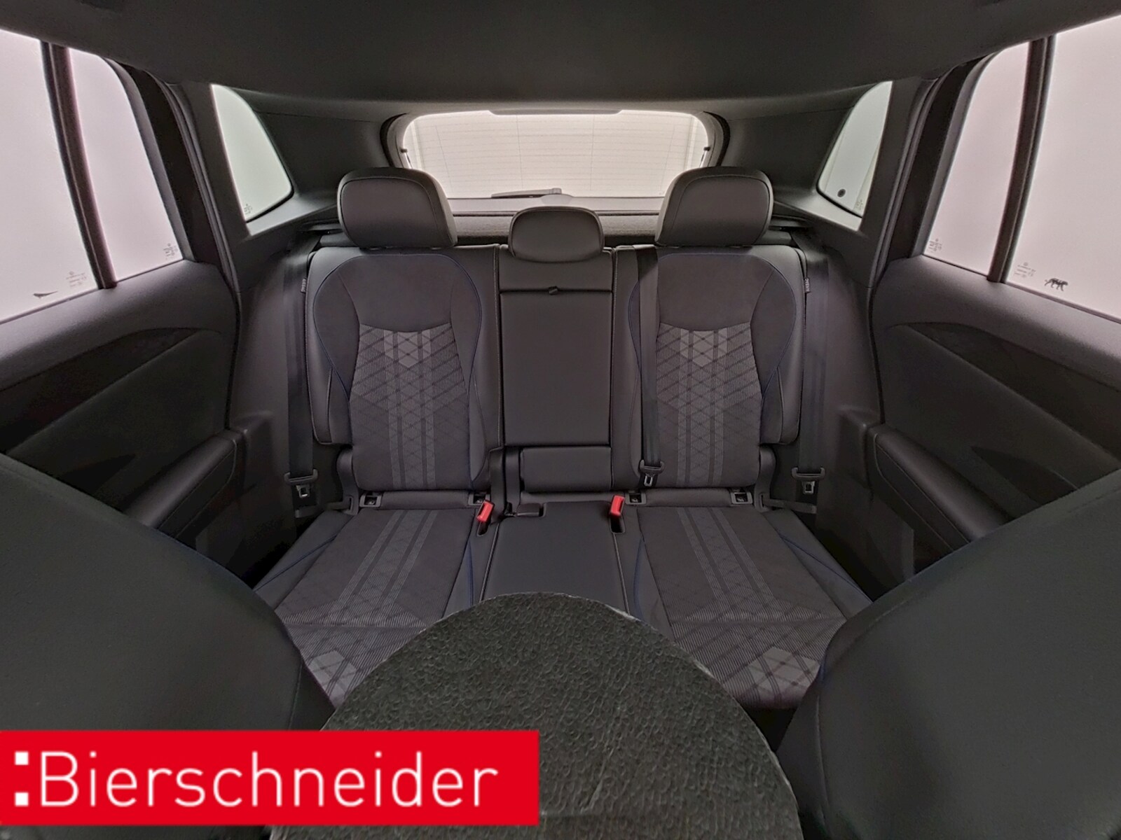 Volkswagen Tiguan – Bild 8