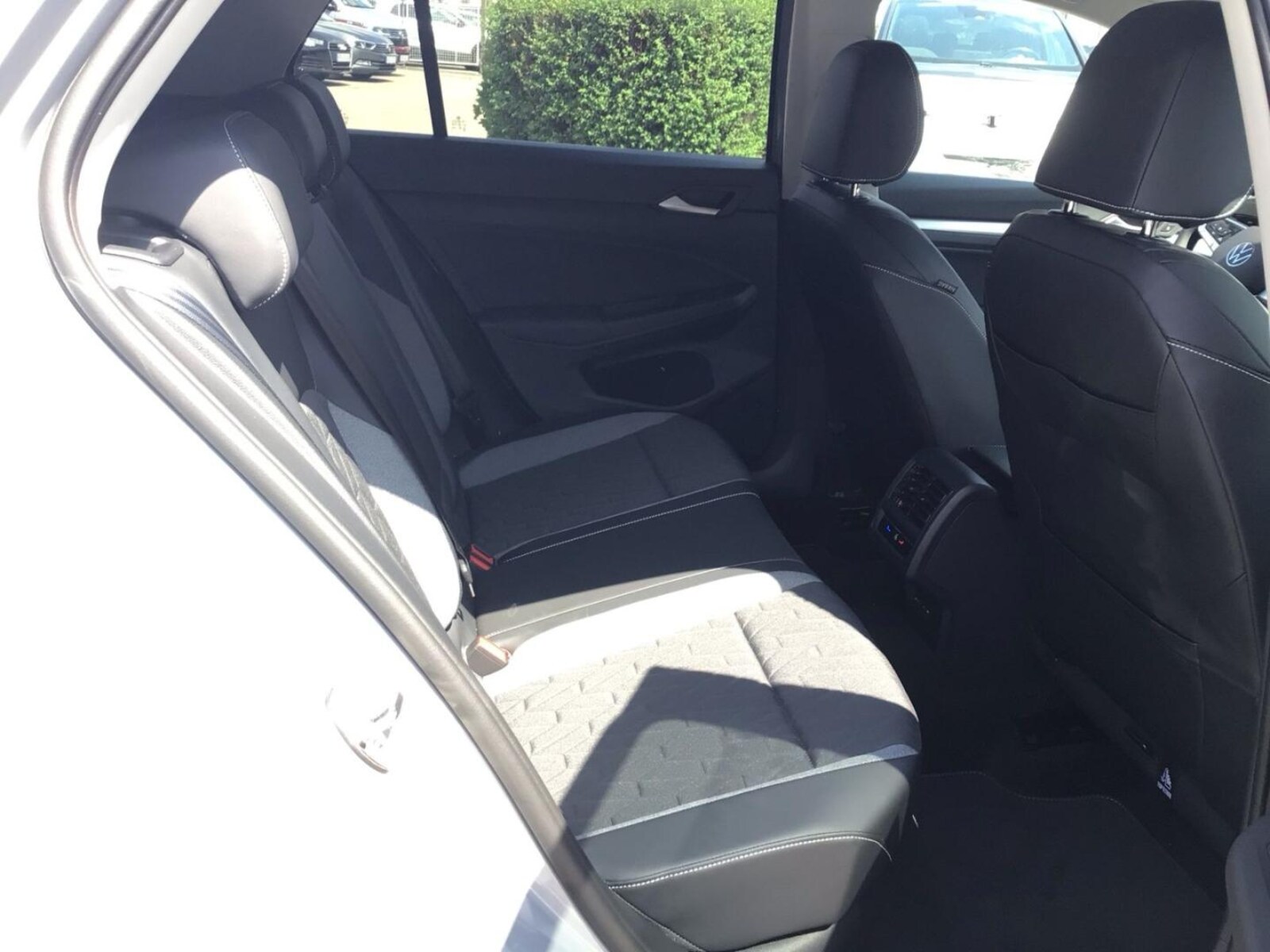 Volkswagen Golf – Bild 9
