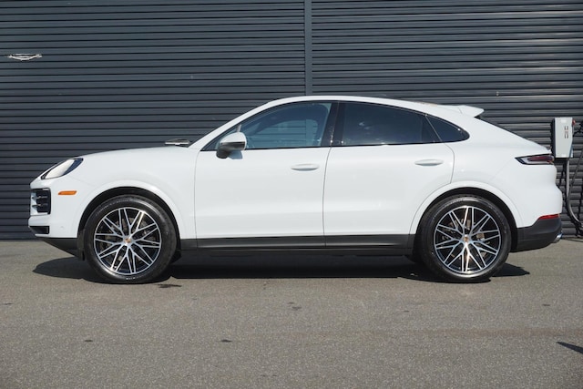 2025 Porsche Cayenne Hybrid