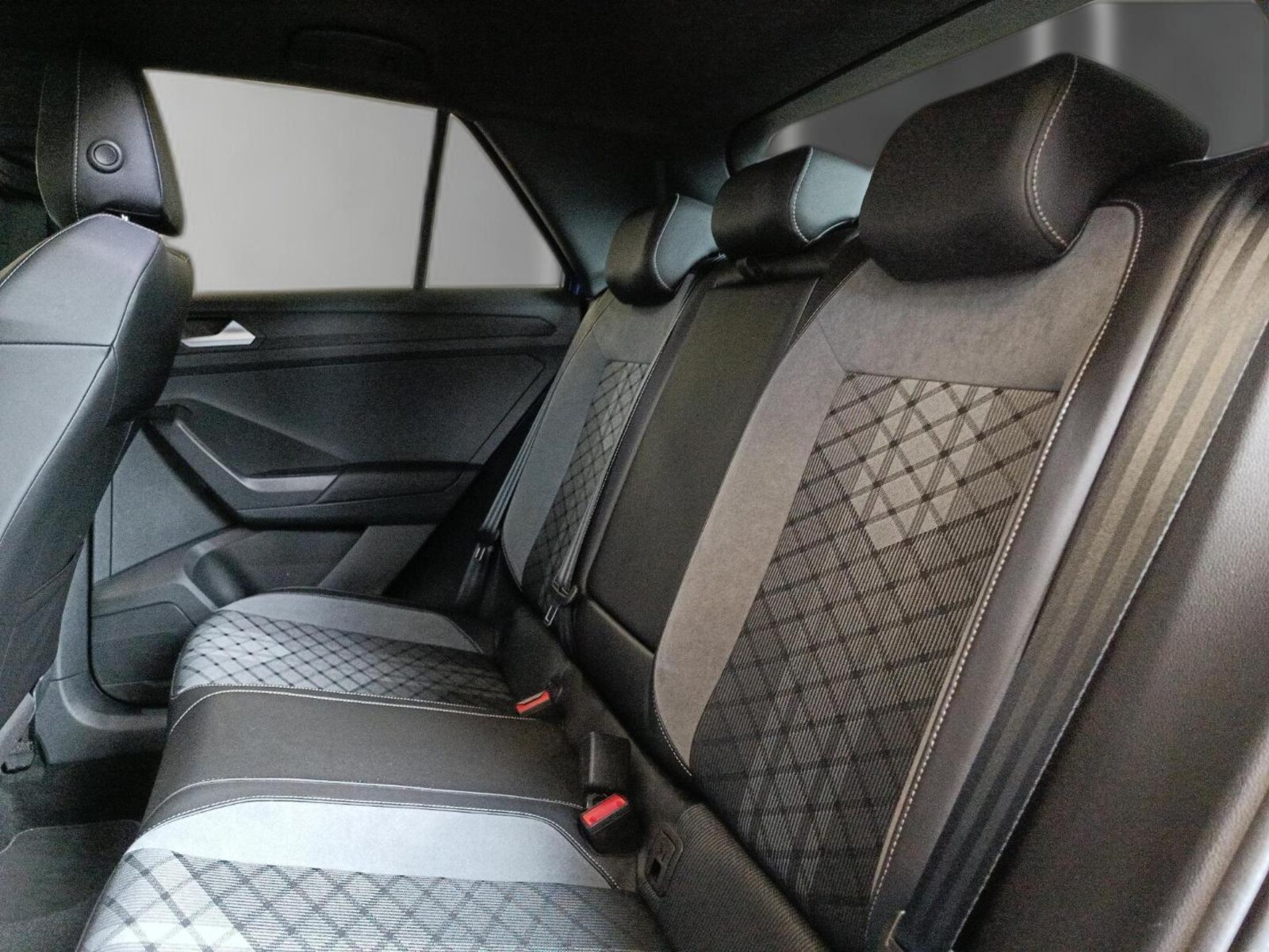 Volkswagen T-Roc – Bild 18