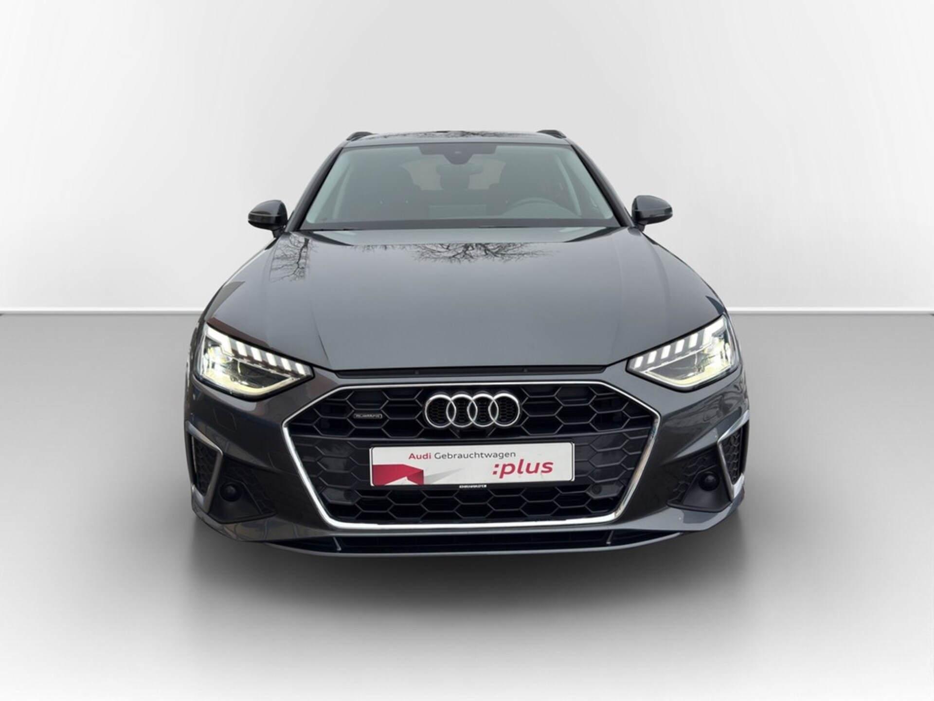 Audi A4 Avant S line
