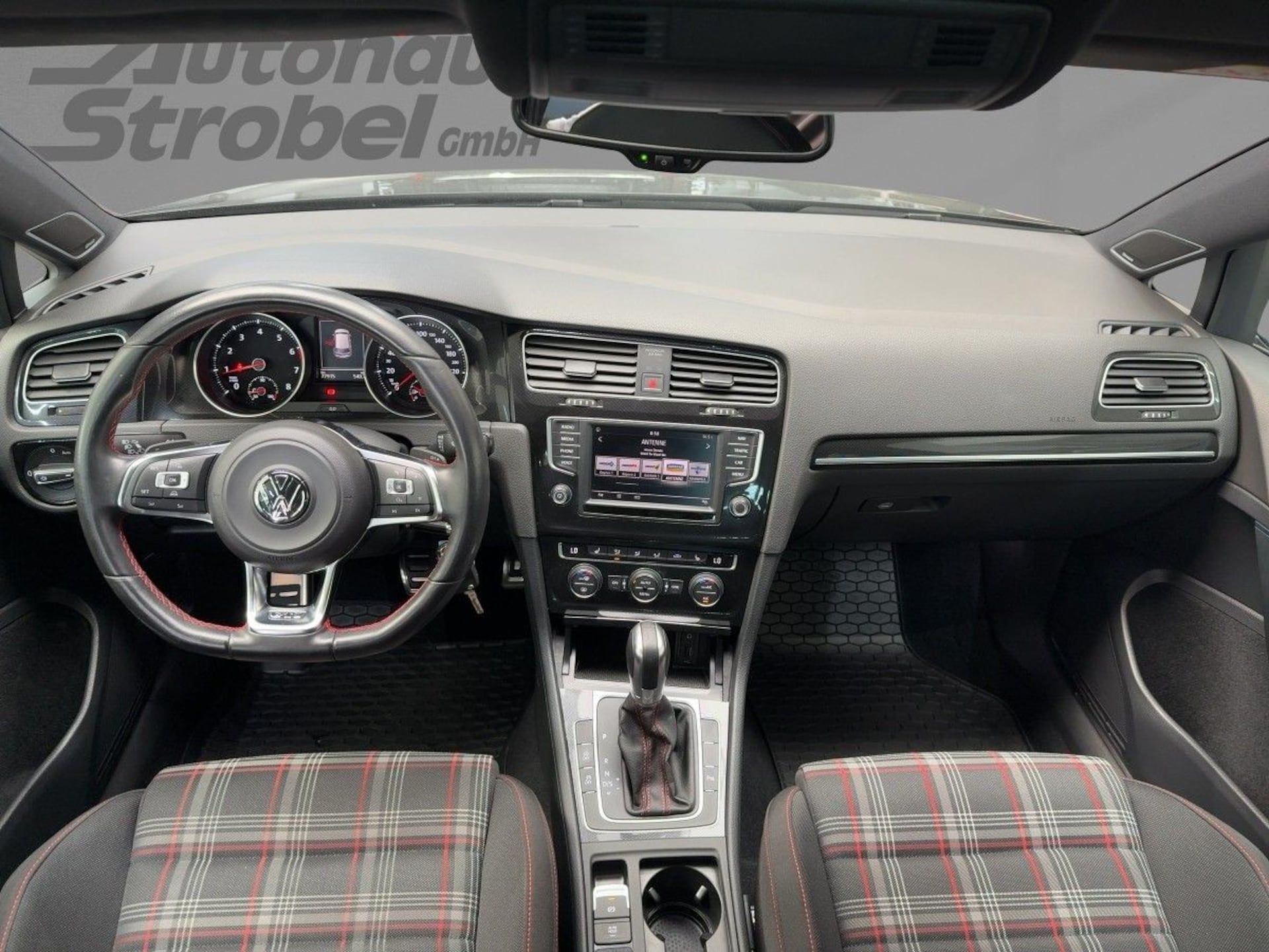 Volkswagen Golf GTI Performance