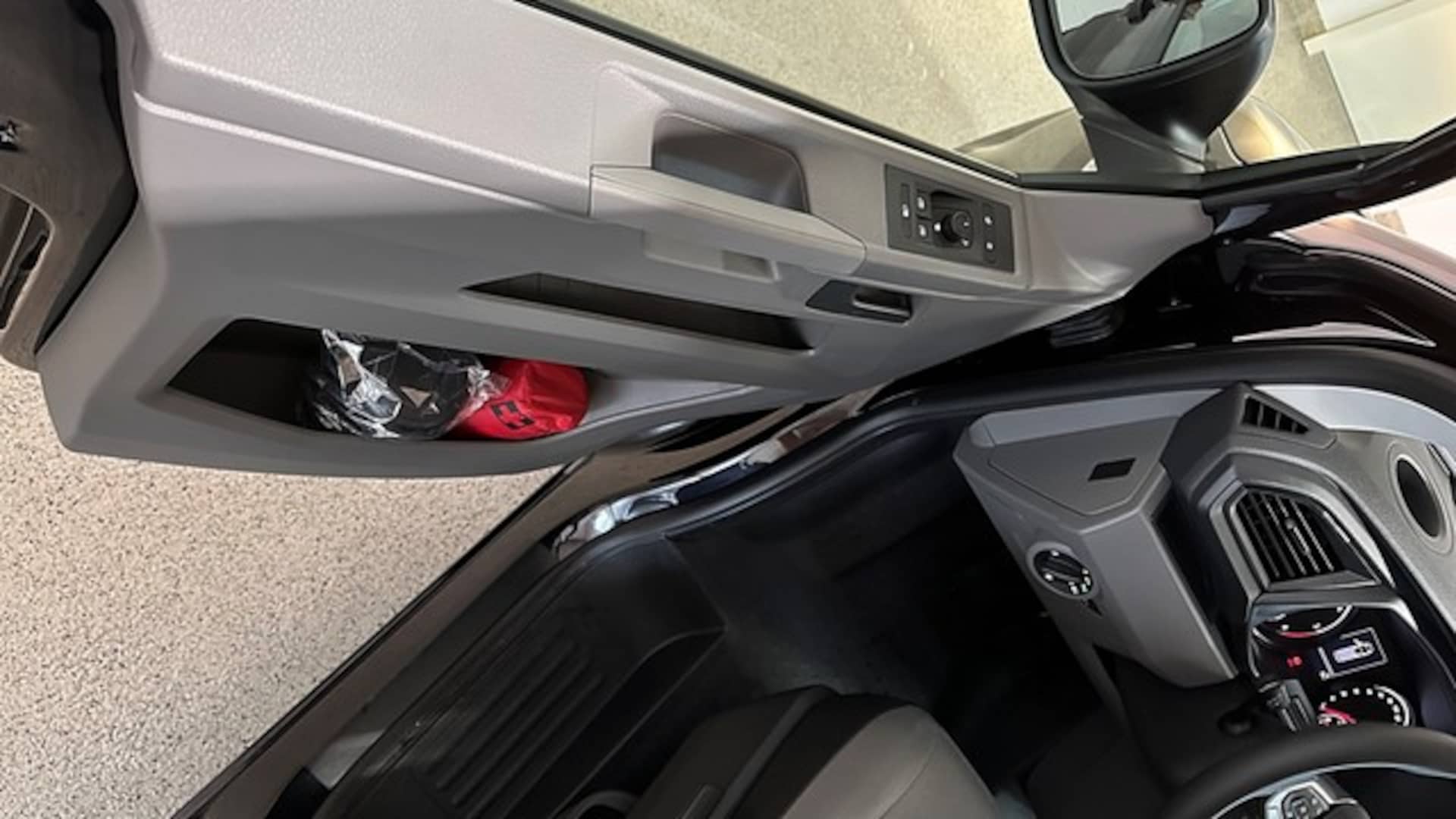 Volkswagen T6.1 Transporter Kasten kurzer Radstand