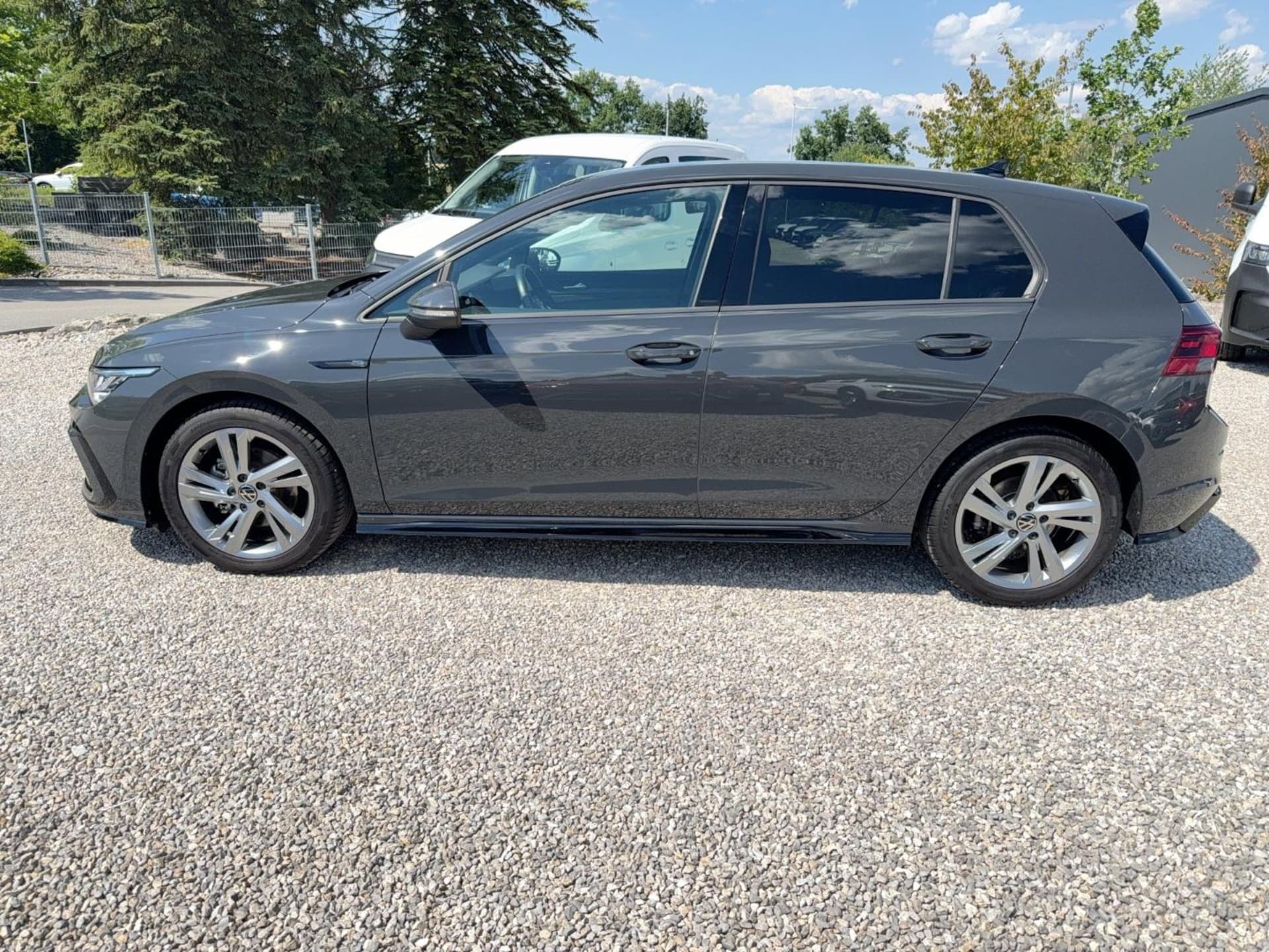 Volkswagen Golf R-Line