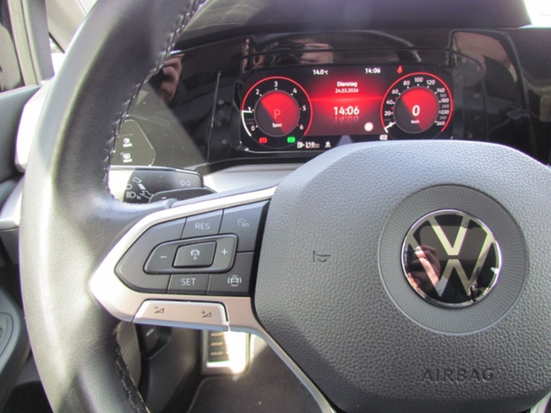 Volkswagen Golf Active