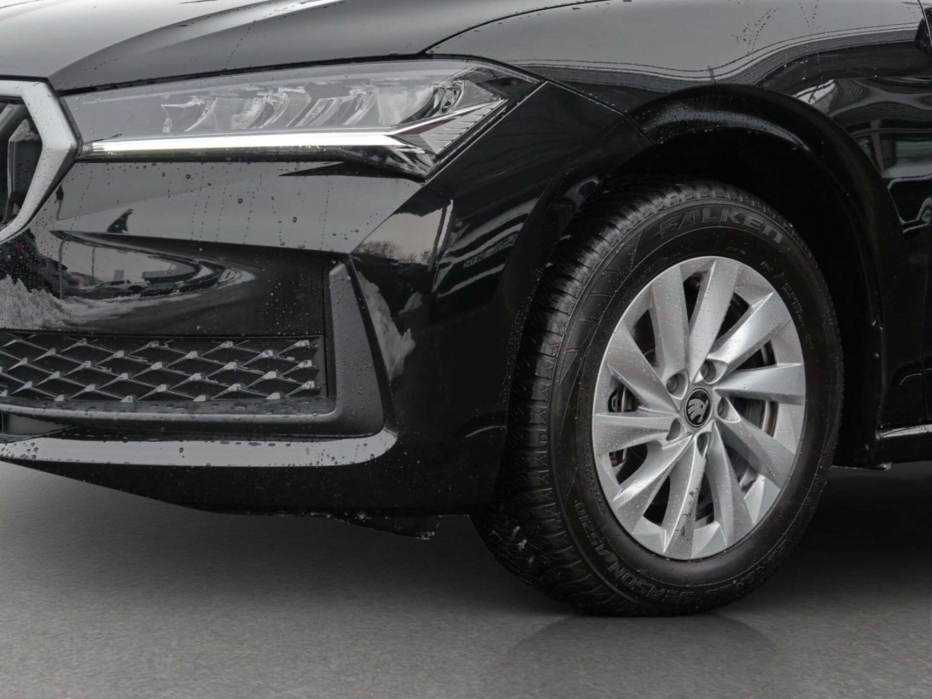 Skoda Superb Combi Essence