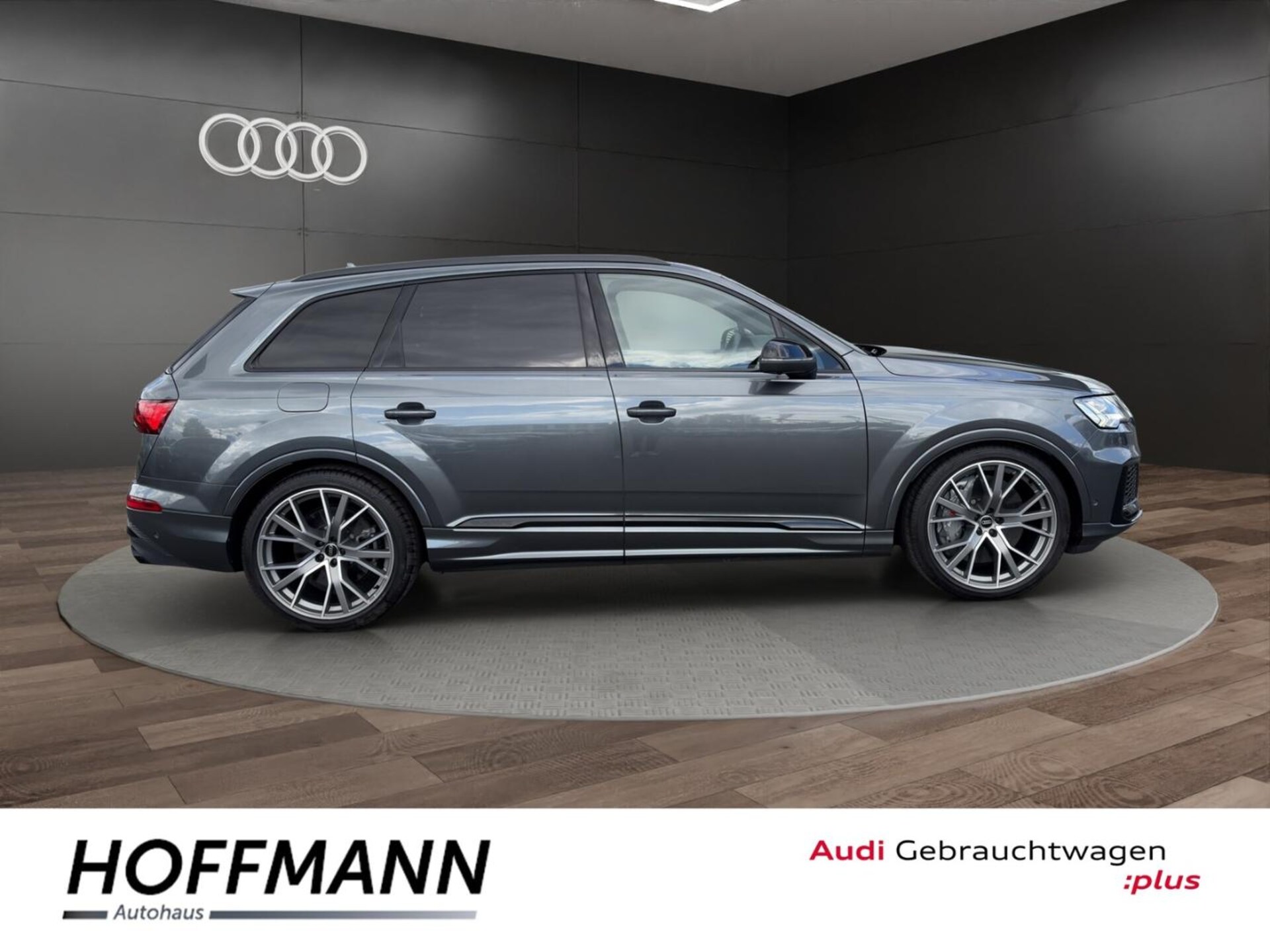 Audi SQ7 SUV