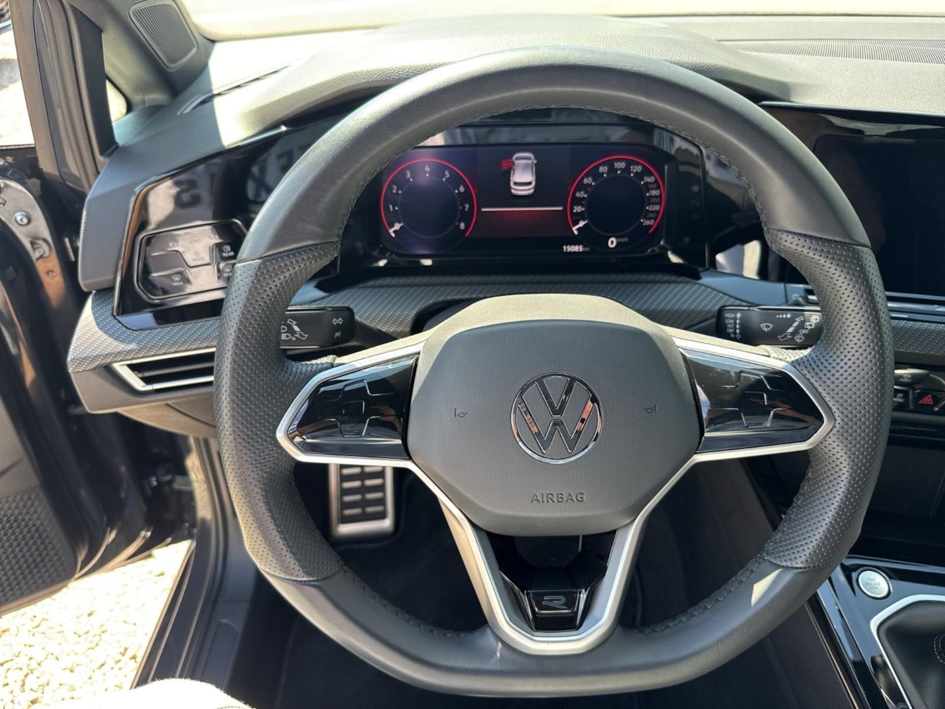 Volkswagen Golf R-Line