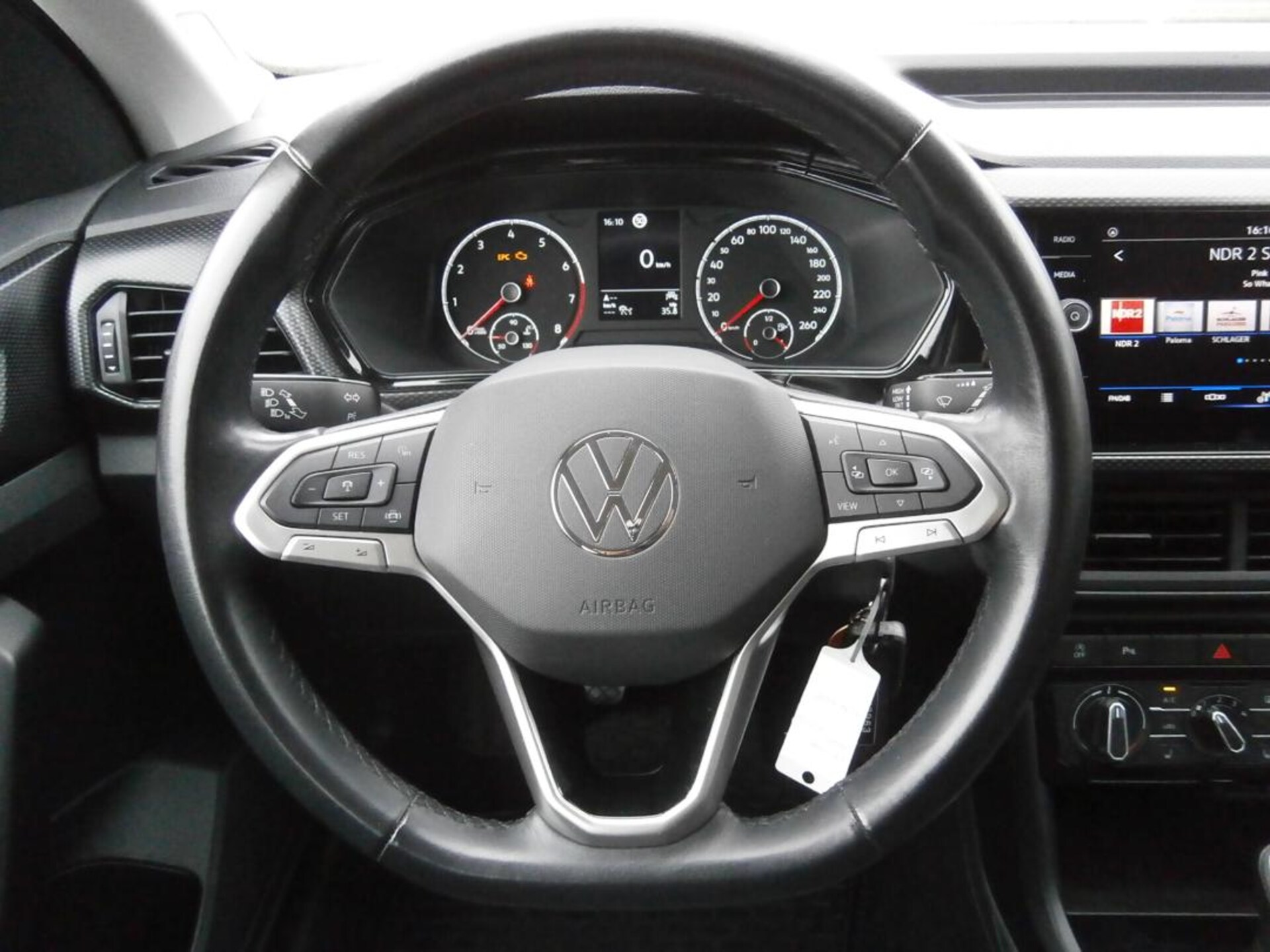 Volkswagen T-Cross Life